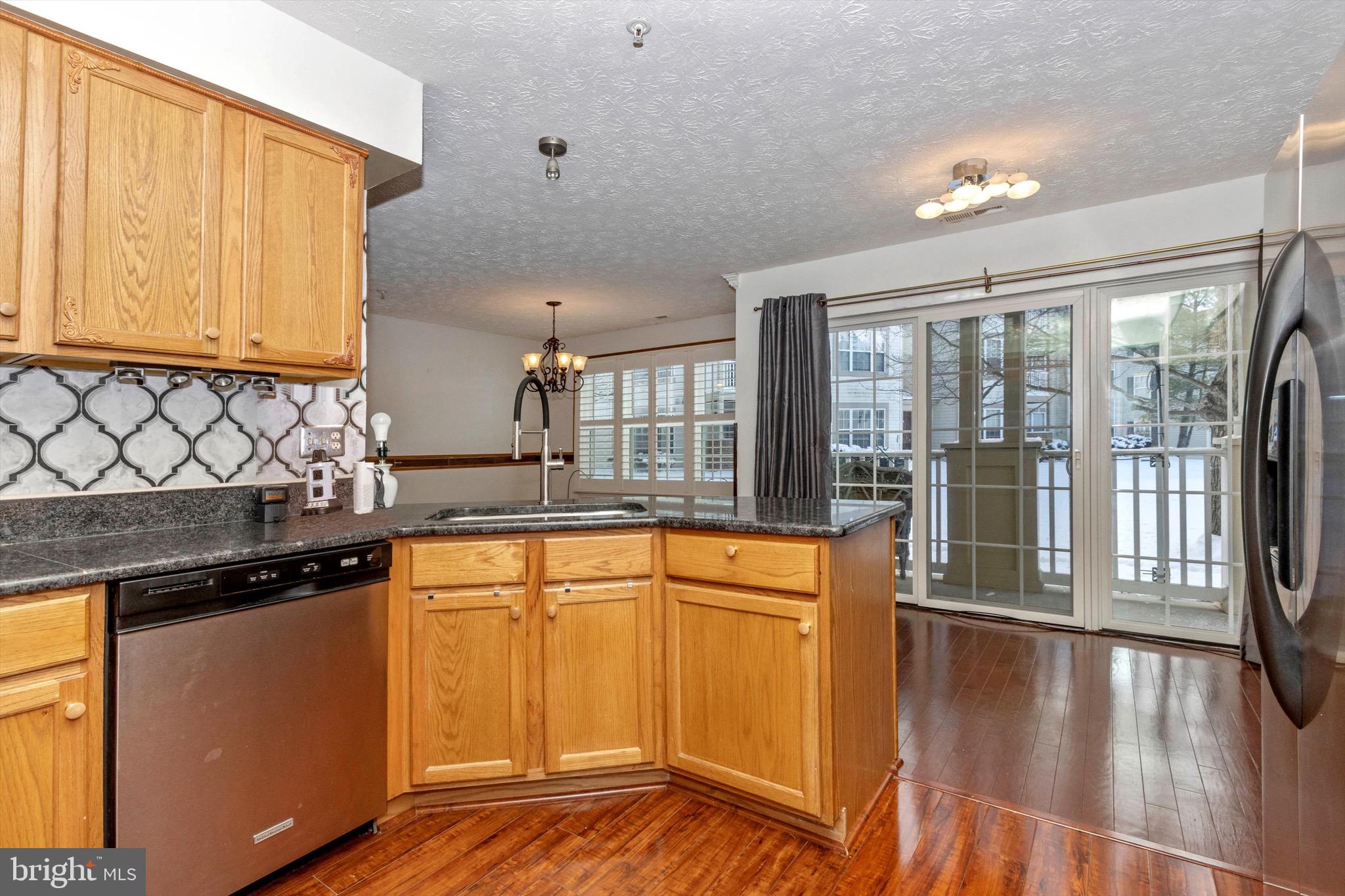 SPRING RIDGE - Residential