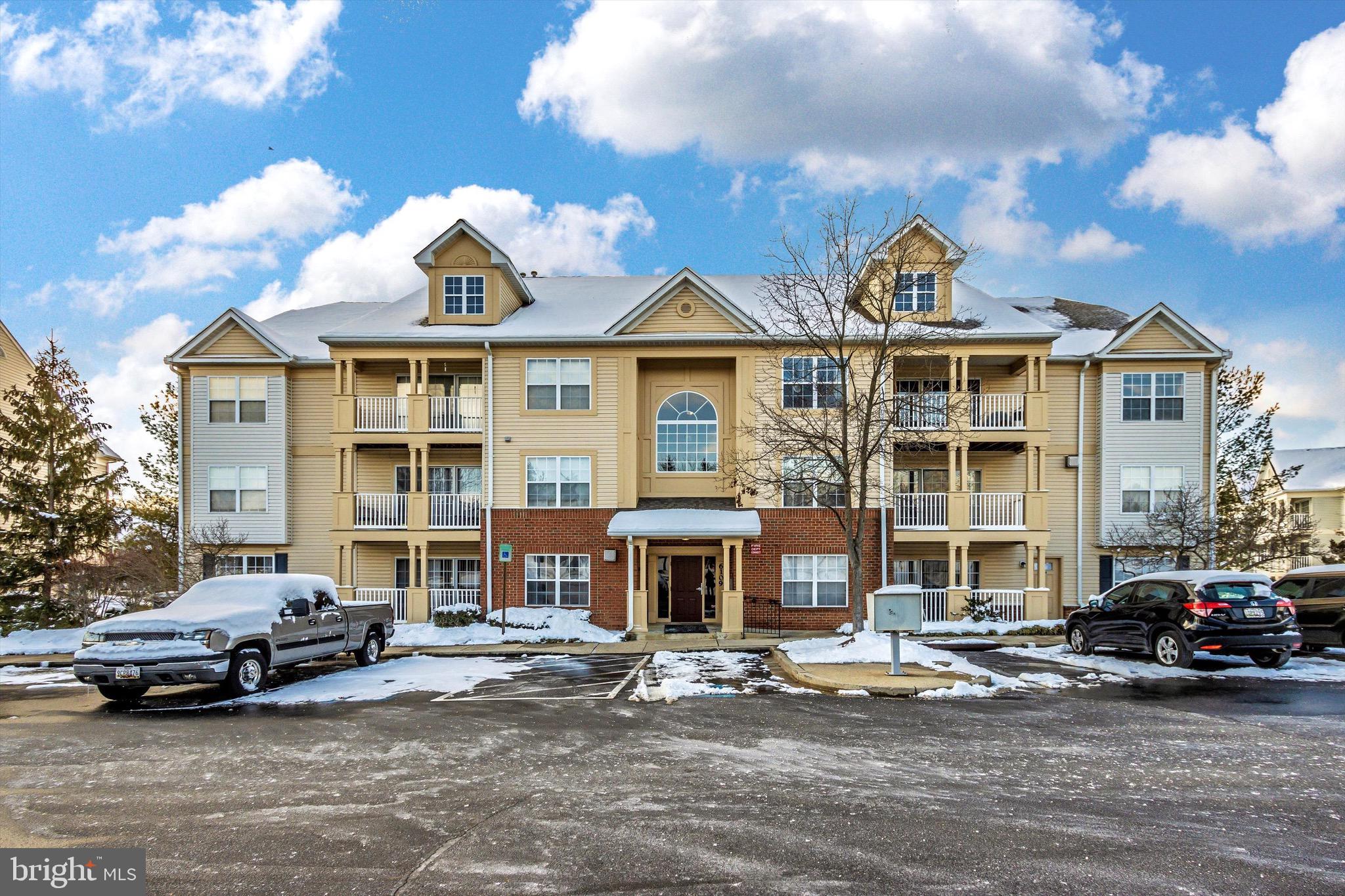 SPRING RIDGE - Residential