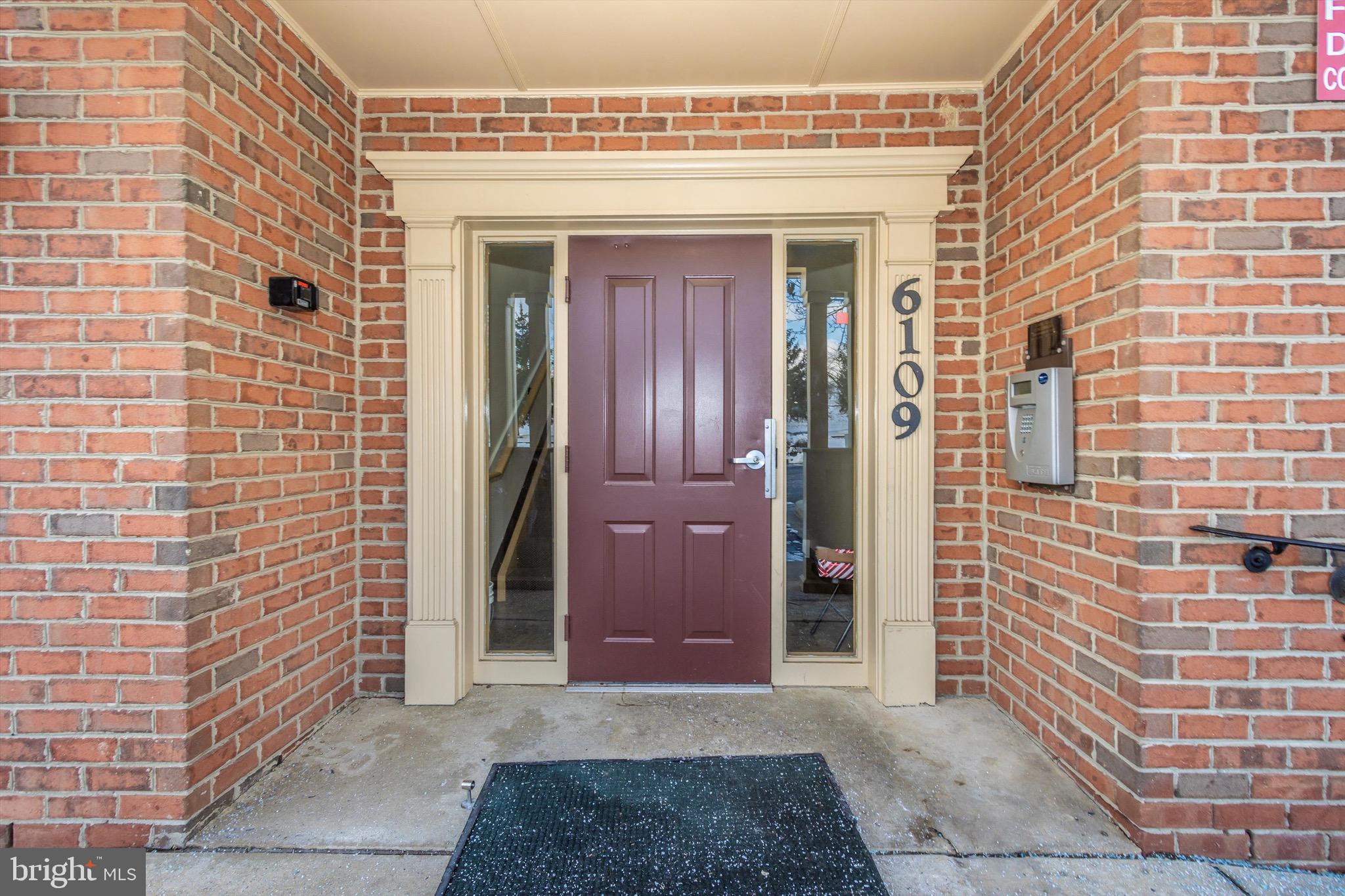 SPRING RIDGE - Residential