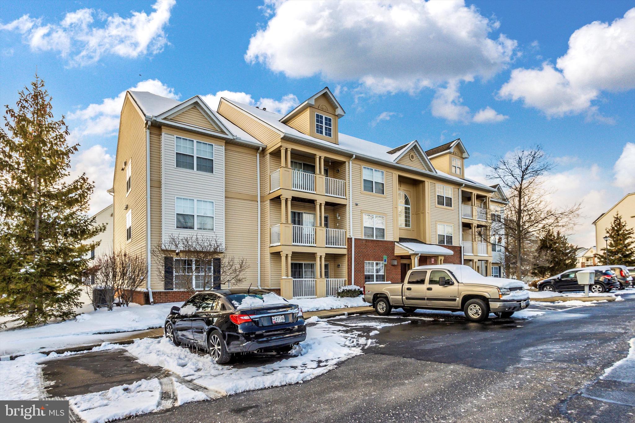 SPRING RIDGE - Residential