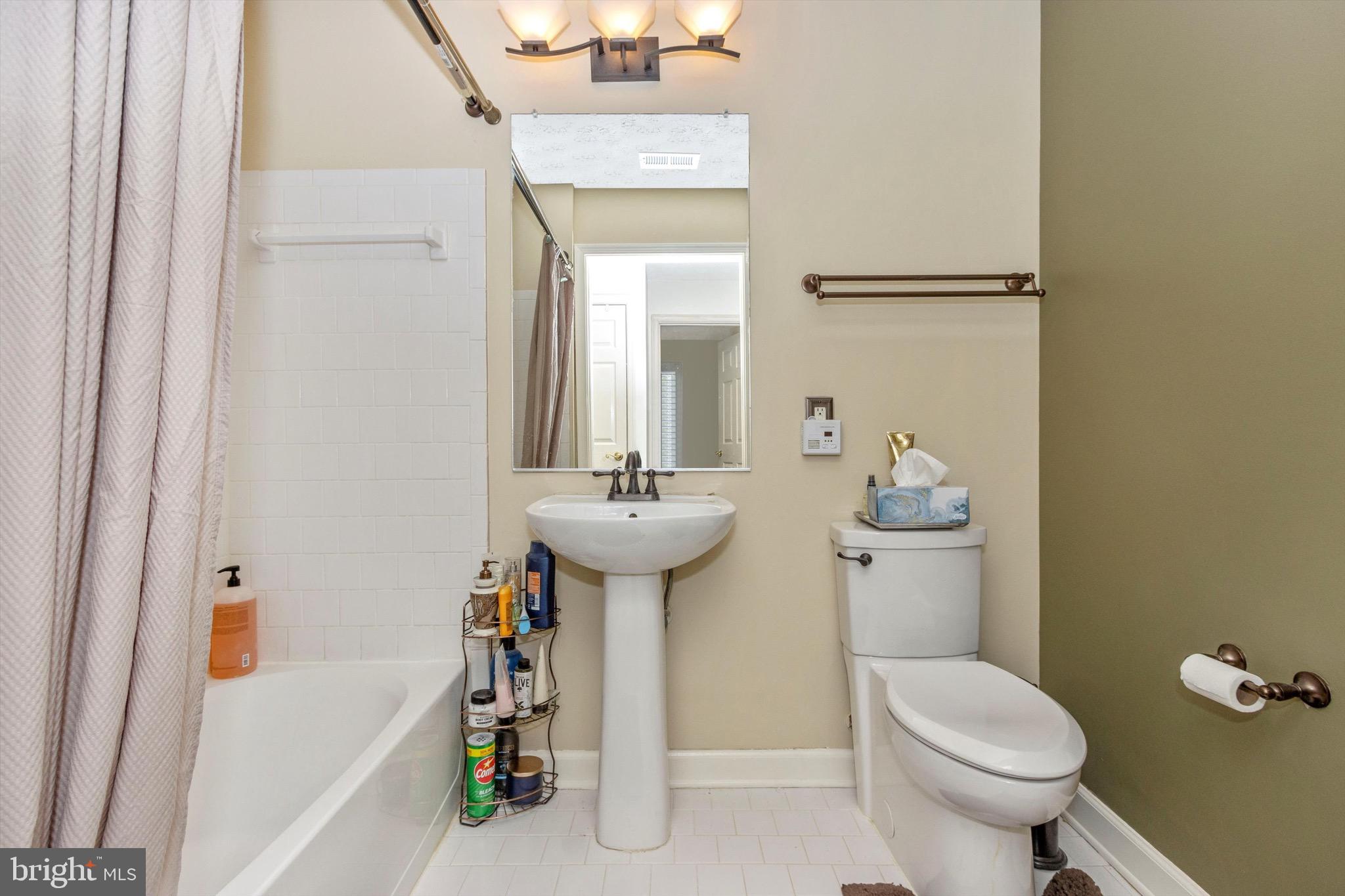 SPRING RIDGE - Residential