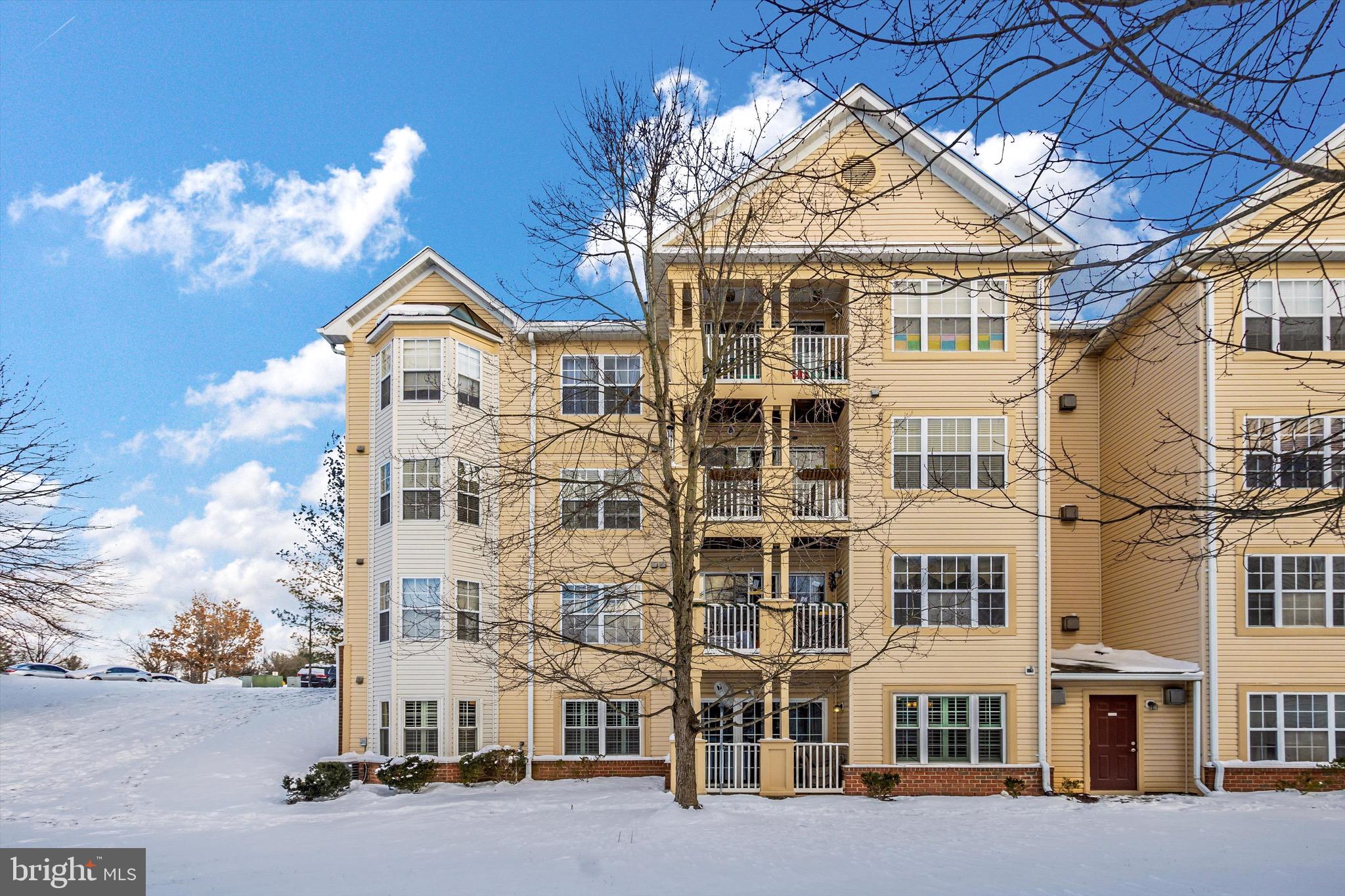 SPRING RIDGE - Residential