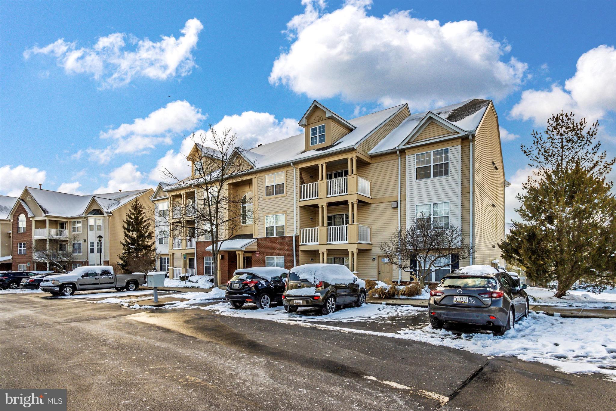 SPRING RIDGE - Residential