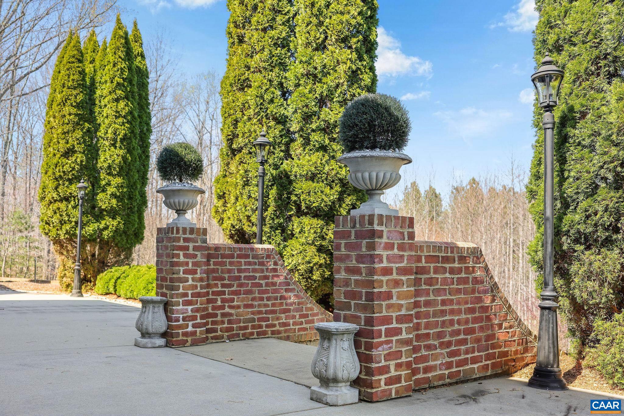 INDIAN SPRINGS - Residential