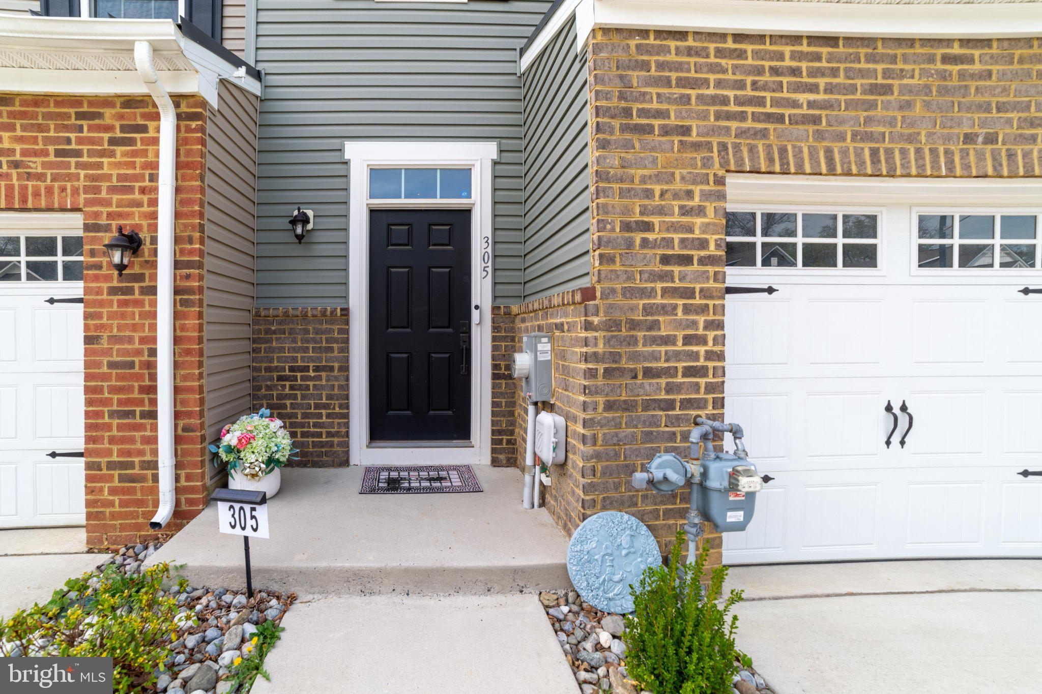 305 HIDDEN ACRES LANE