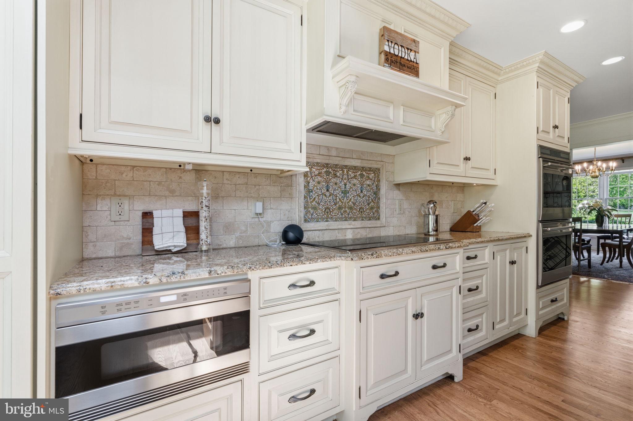 MAKEFIELD BROOK - Residential