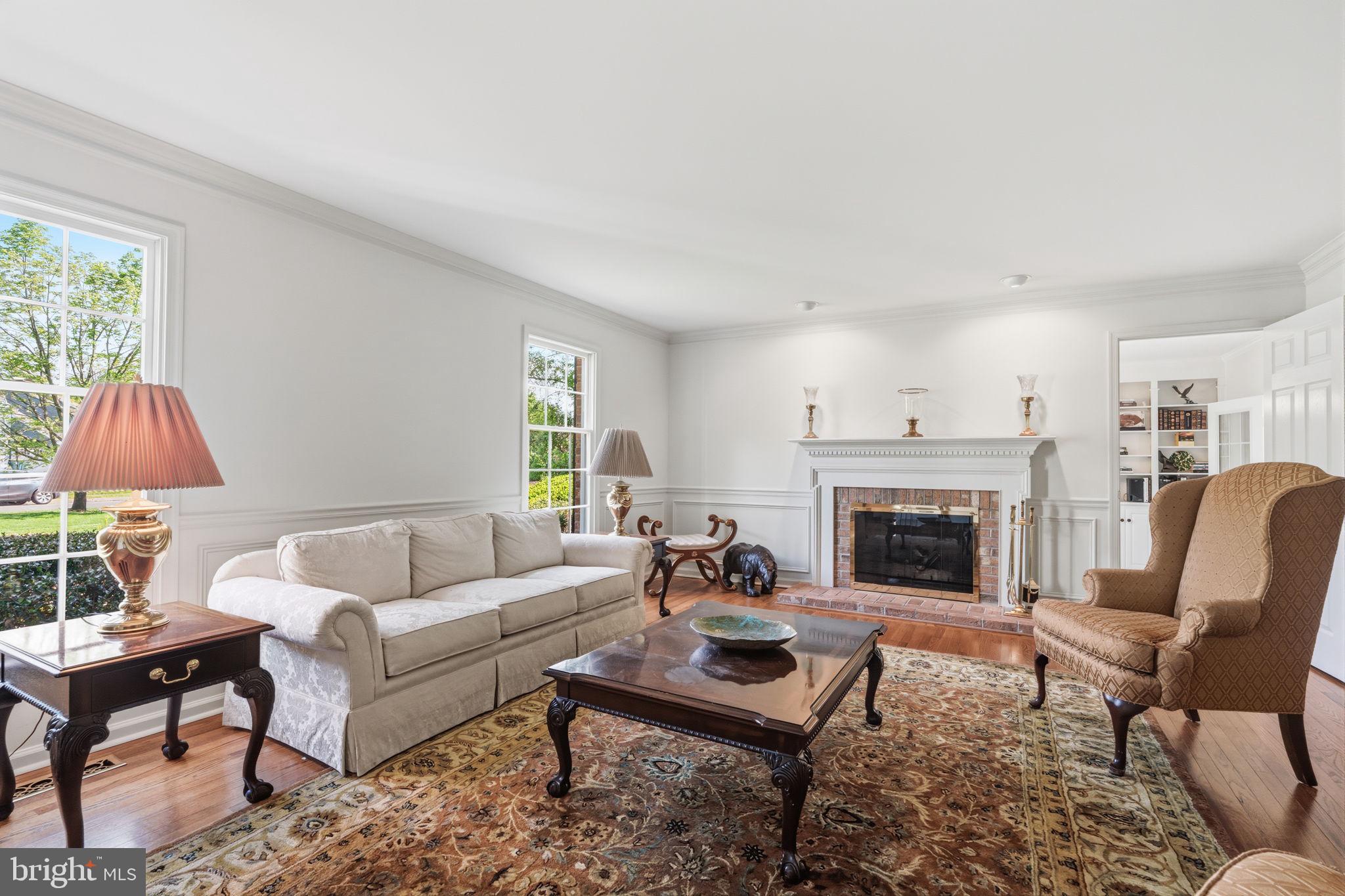 MAKEFIELD BROOK - Residential