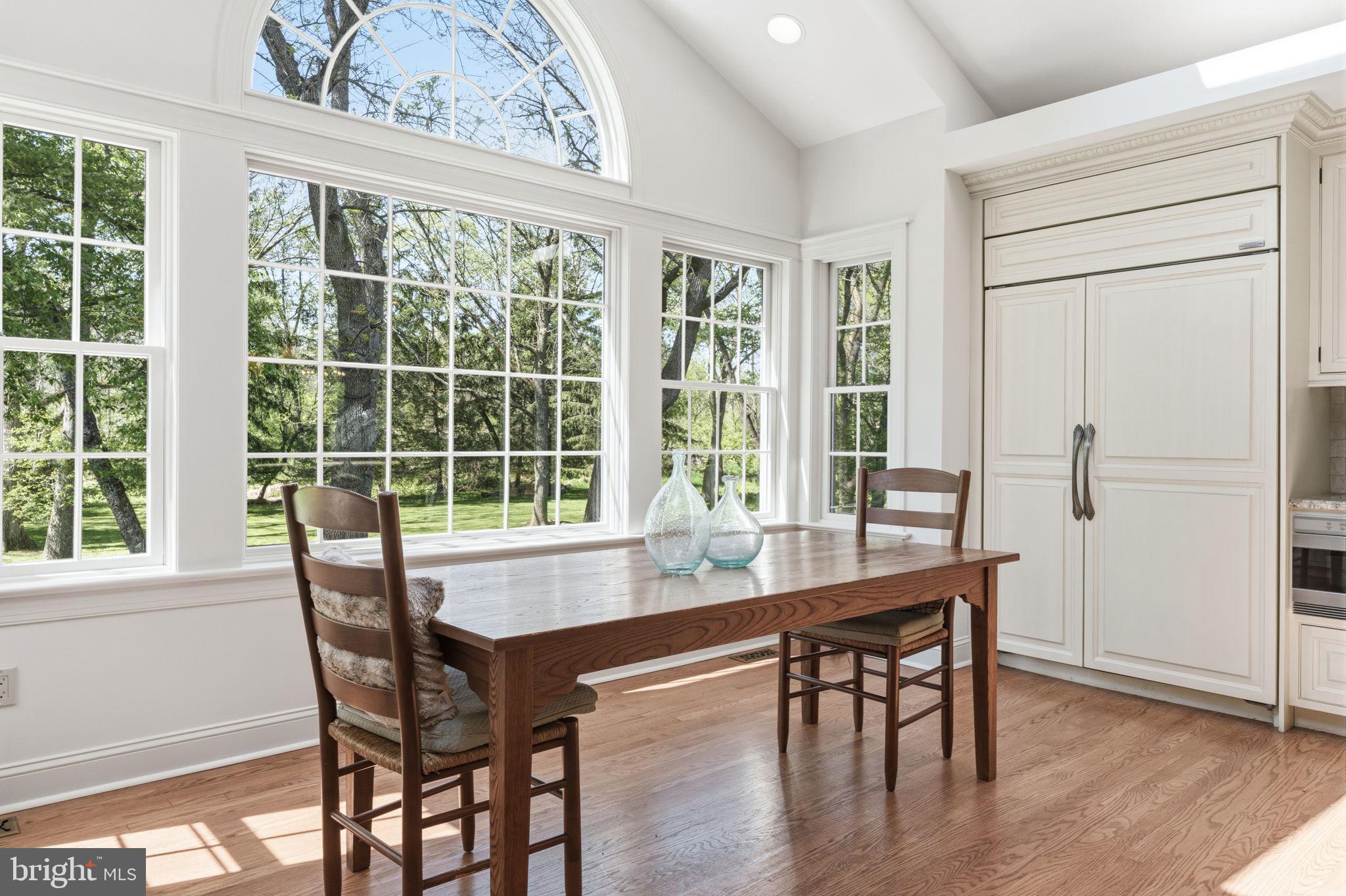 MAKEFIELD BROOK - Residential