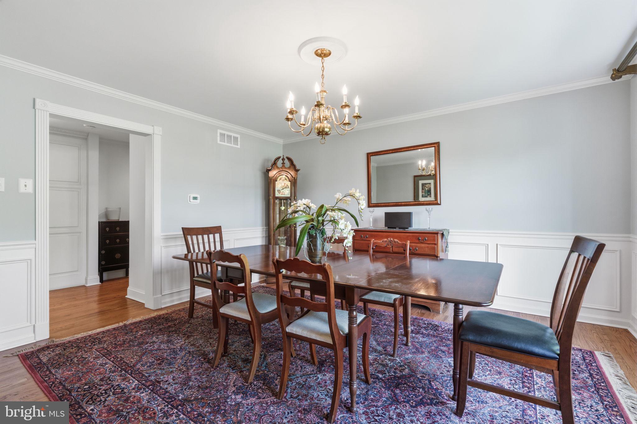 MAKEFIELD BROOK - Residential
