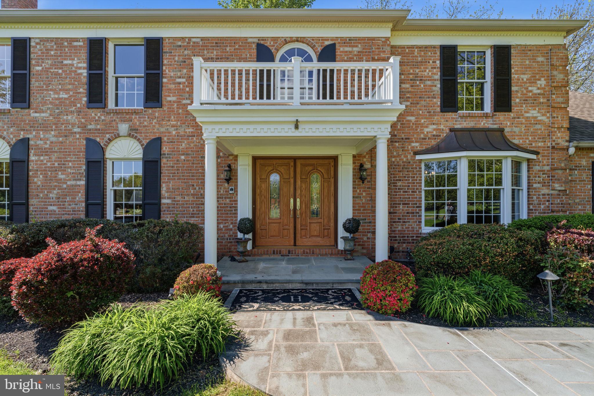 MAKEFIELD BROOK - Residential