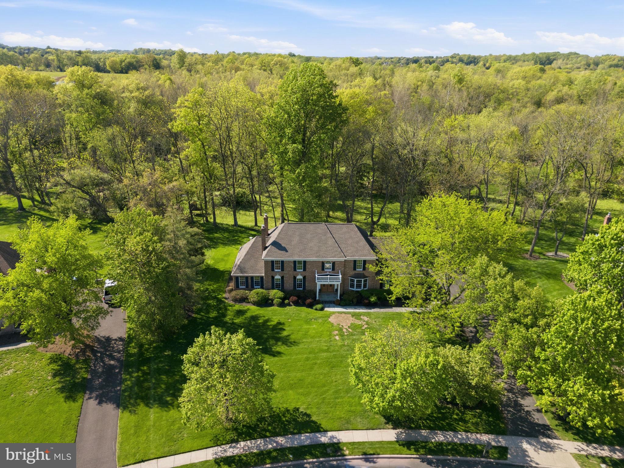 MAKEFIELD BROOK - Residential