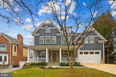 Photo of 7503 Newmarket Drive, BETHESDA, MD 20817 (MLS # MDMC2164414) Photo of 7503 Newmarket Drive, BETHESDA, MD 20817 (MLS # MDMC2164414)