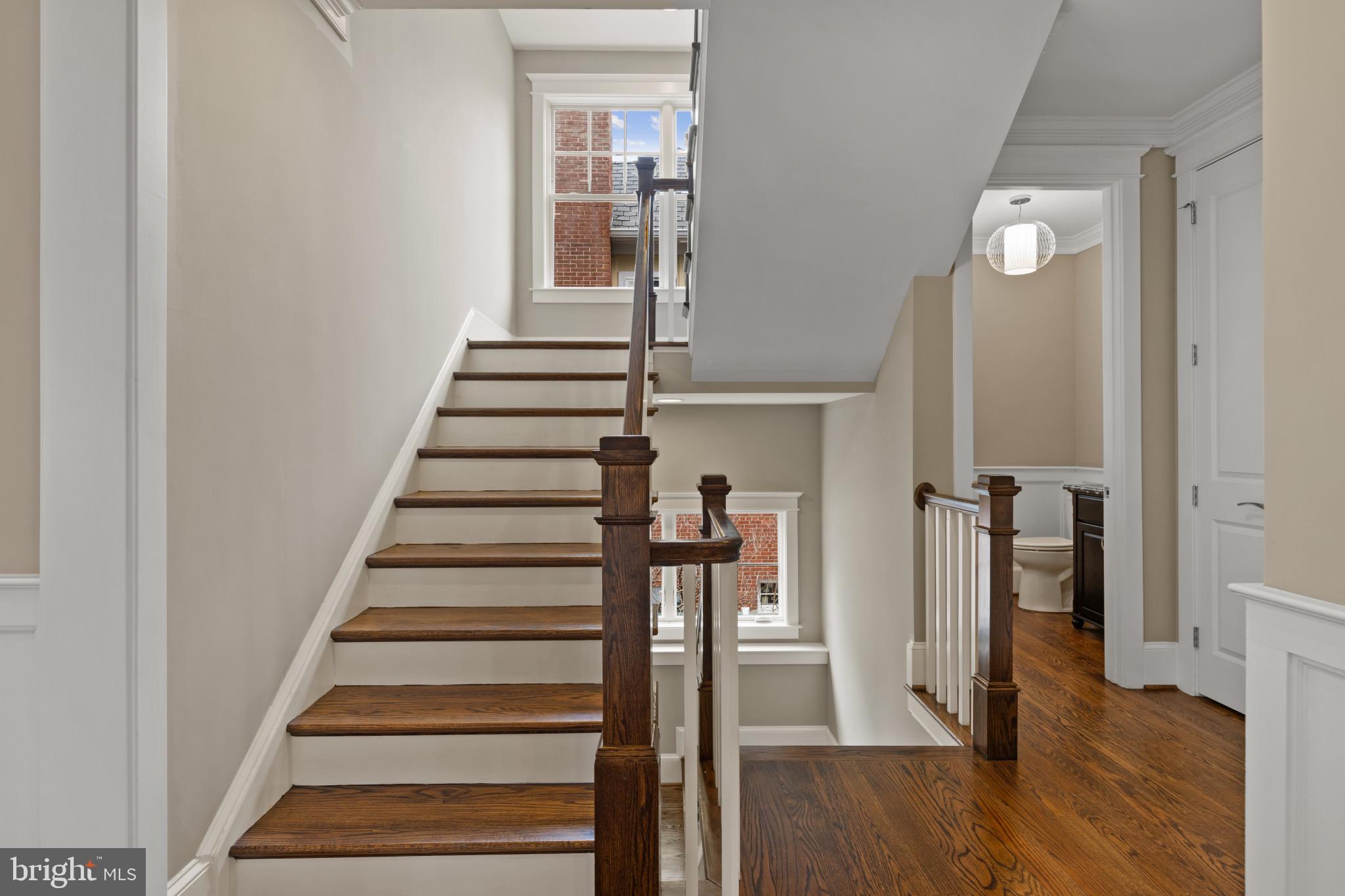 OAKWOOD KNOLLS - Residential