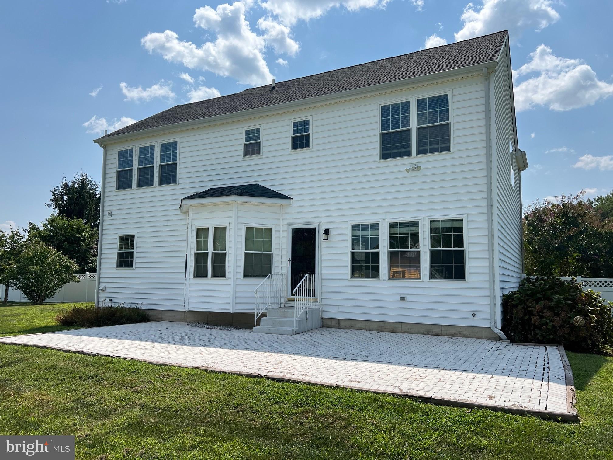 HANOVER FARMS - Residential