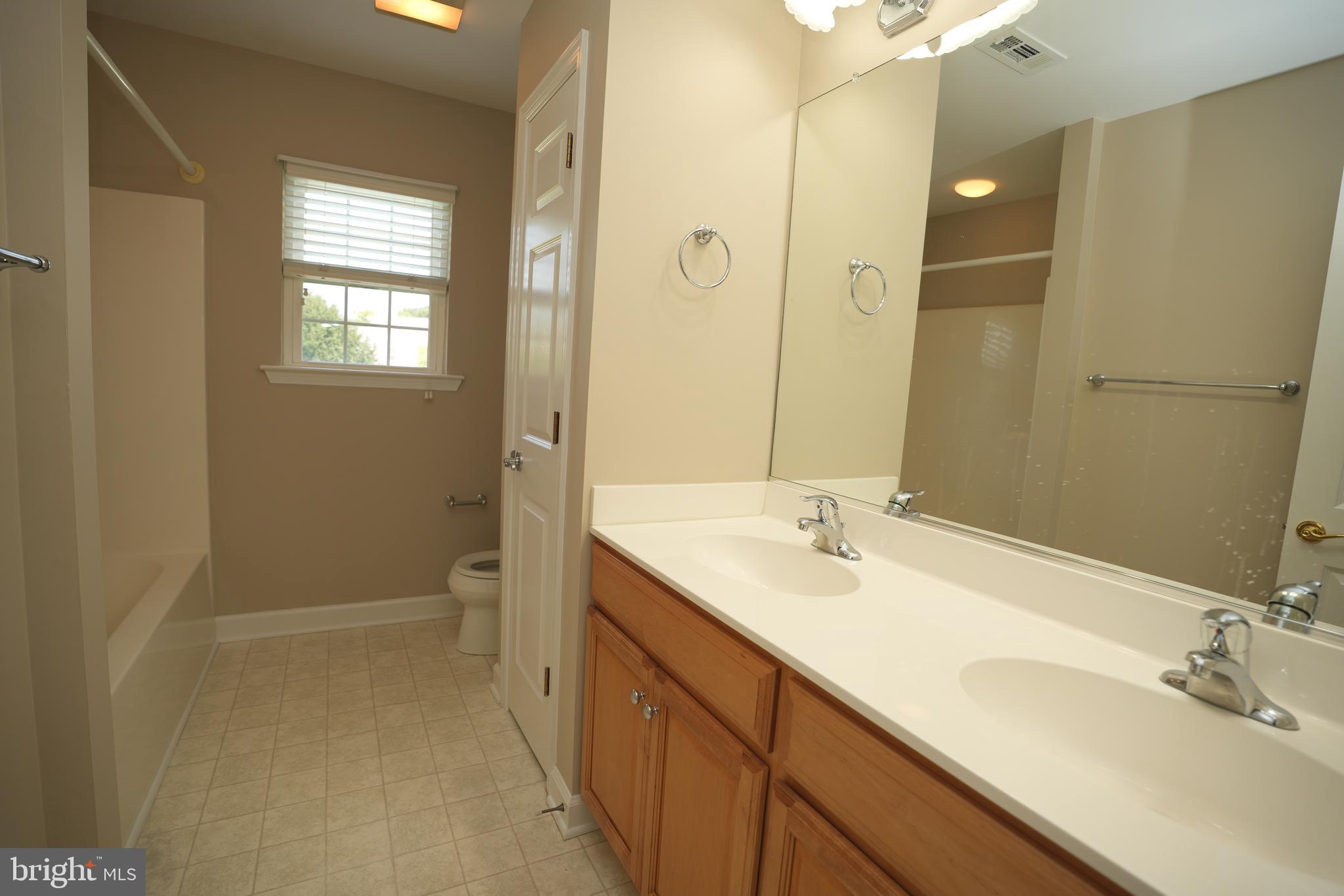 HANOVER FARMS - Residential