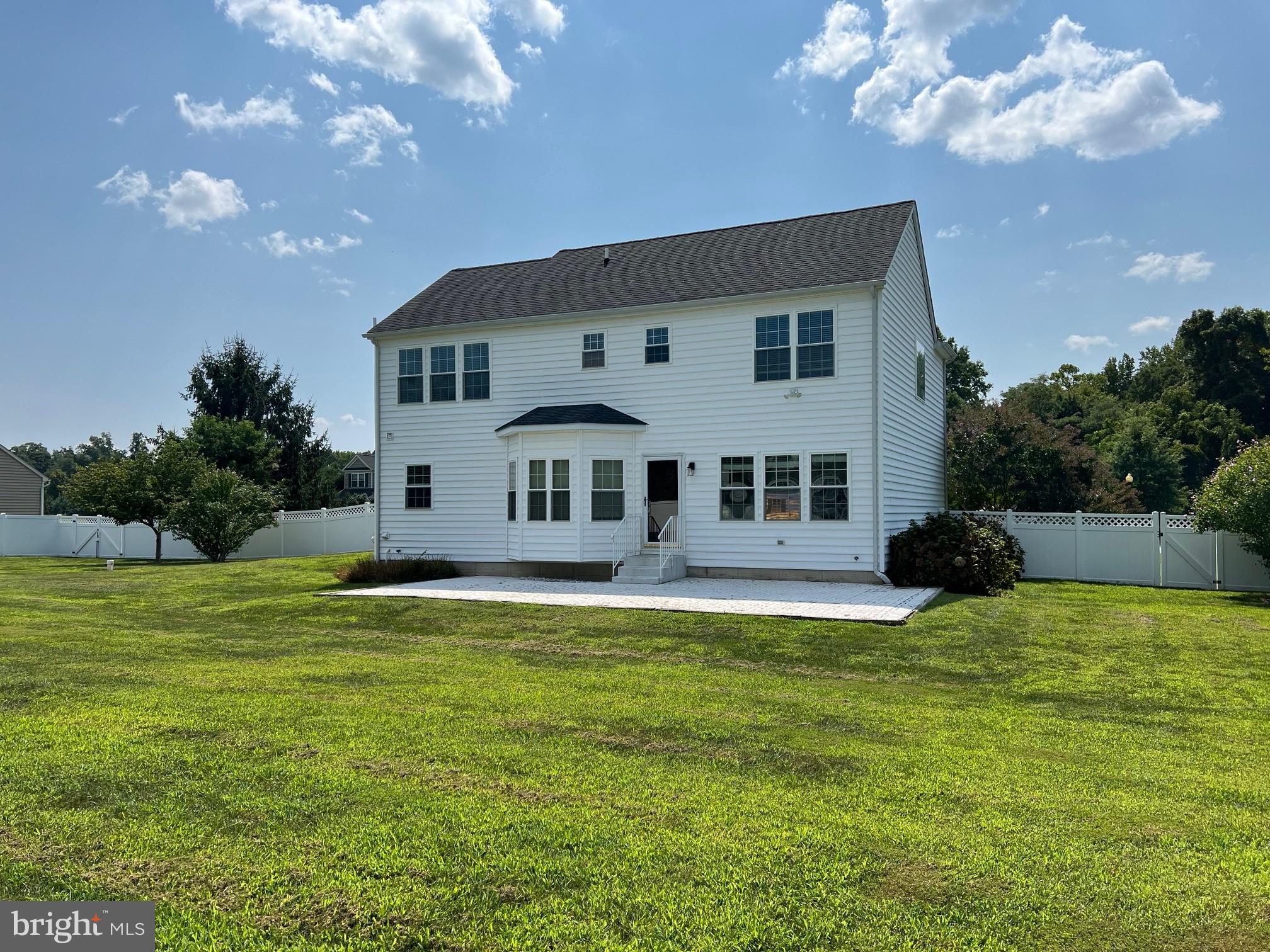 HANOVER FARMS - Residential