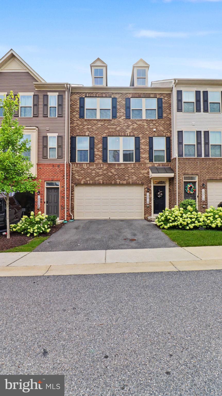 10010 DORSEY LANE