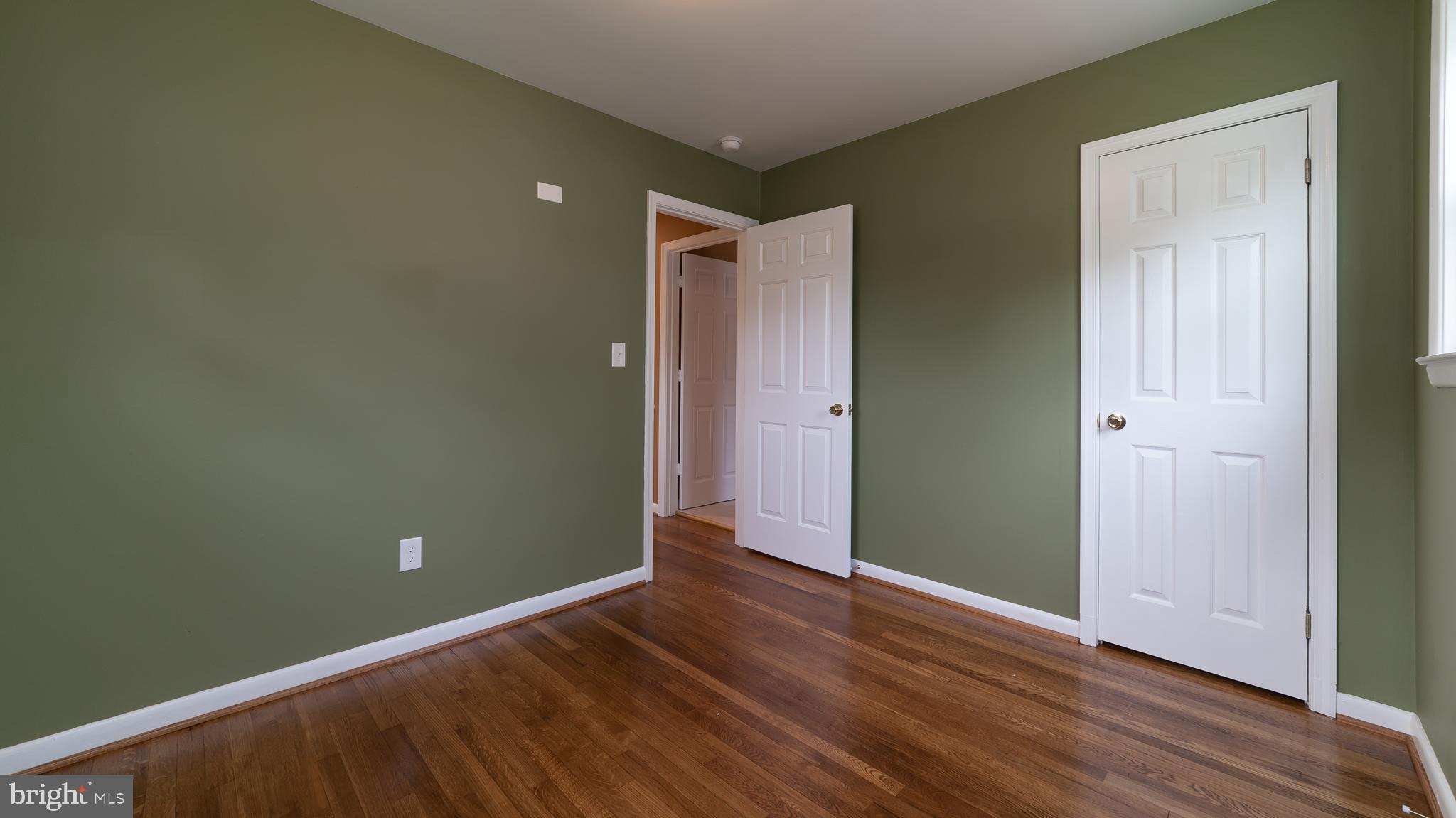 MAPLE HILL - Residential