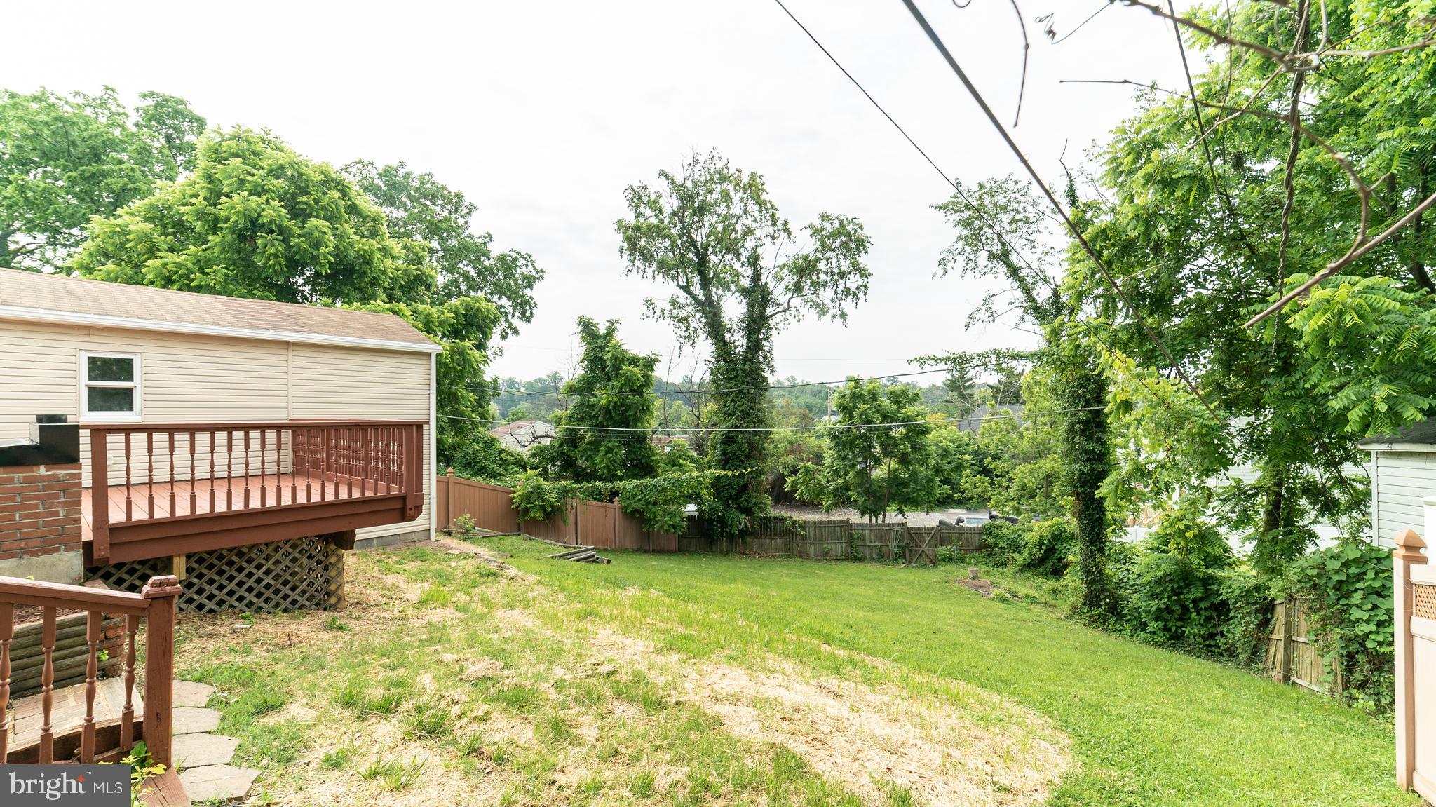 MAPLE HILL - Residential