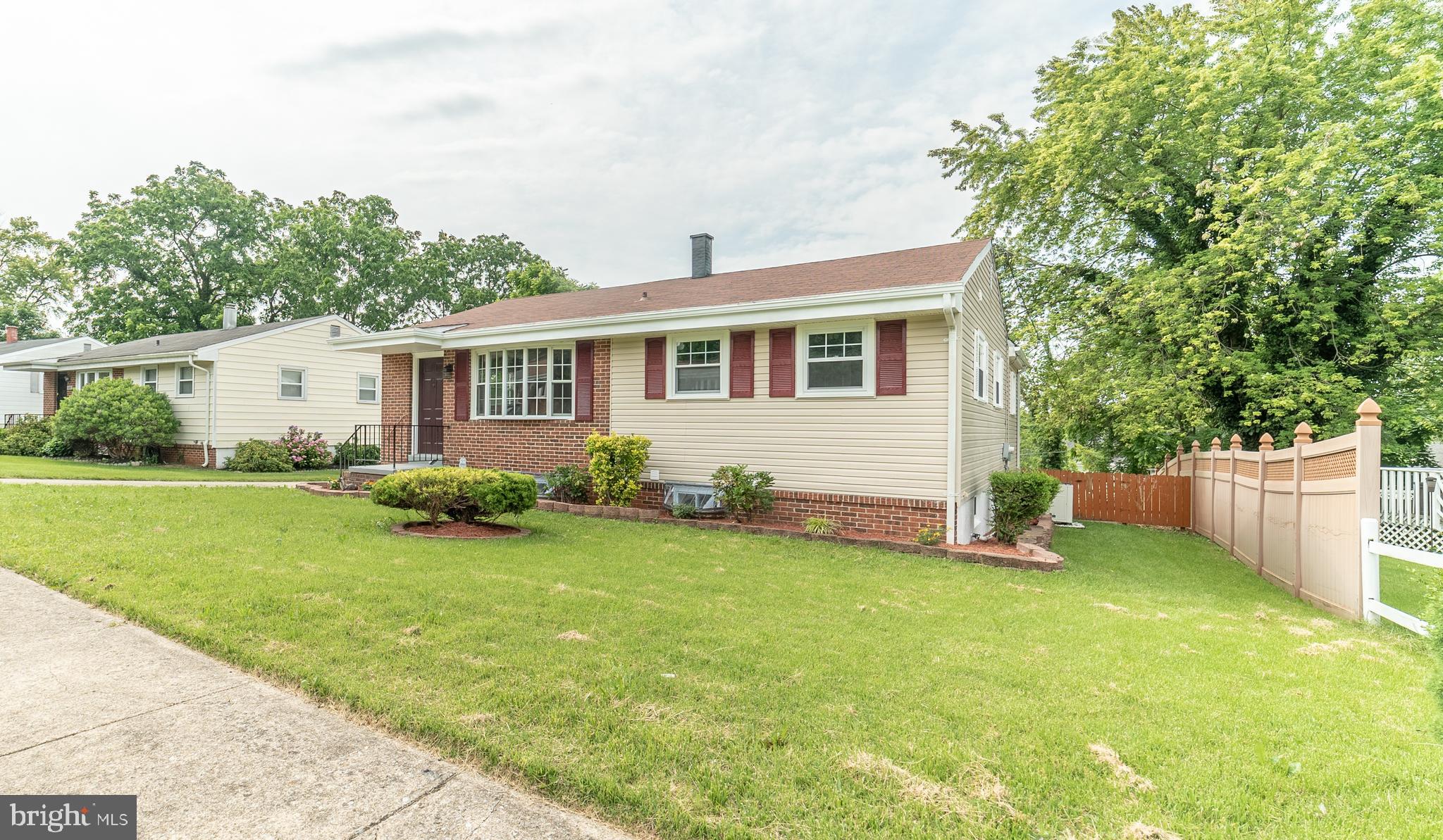 MAPLE HILL - Residential