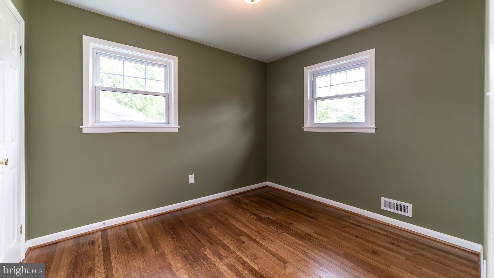 MAPLE HILL - Residential