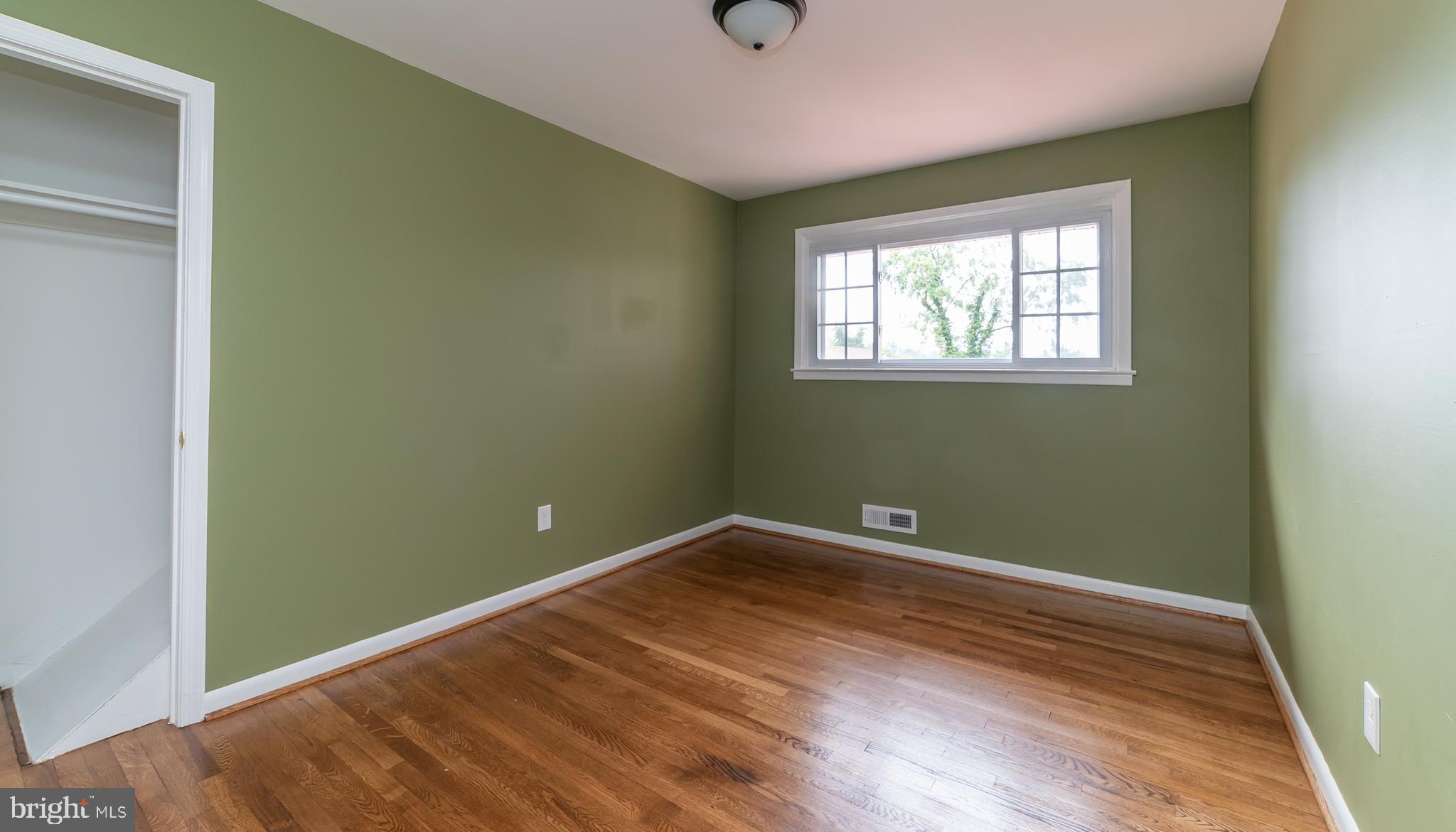 MAPLE HILL - Residential