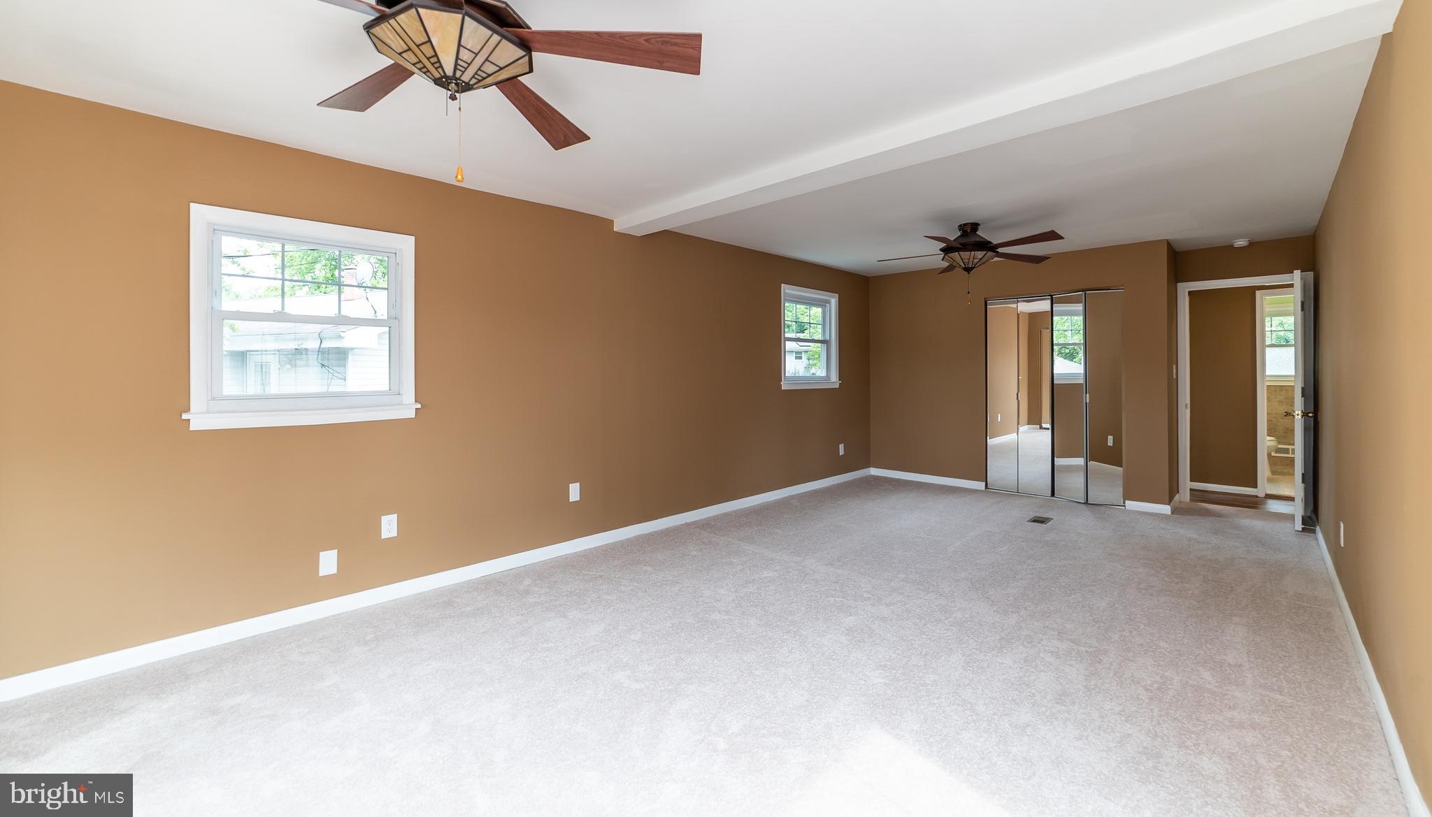 MAPLE HILL - Residential