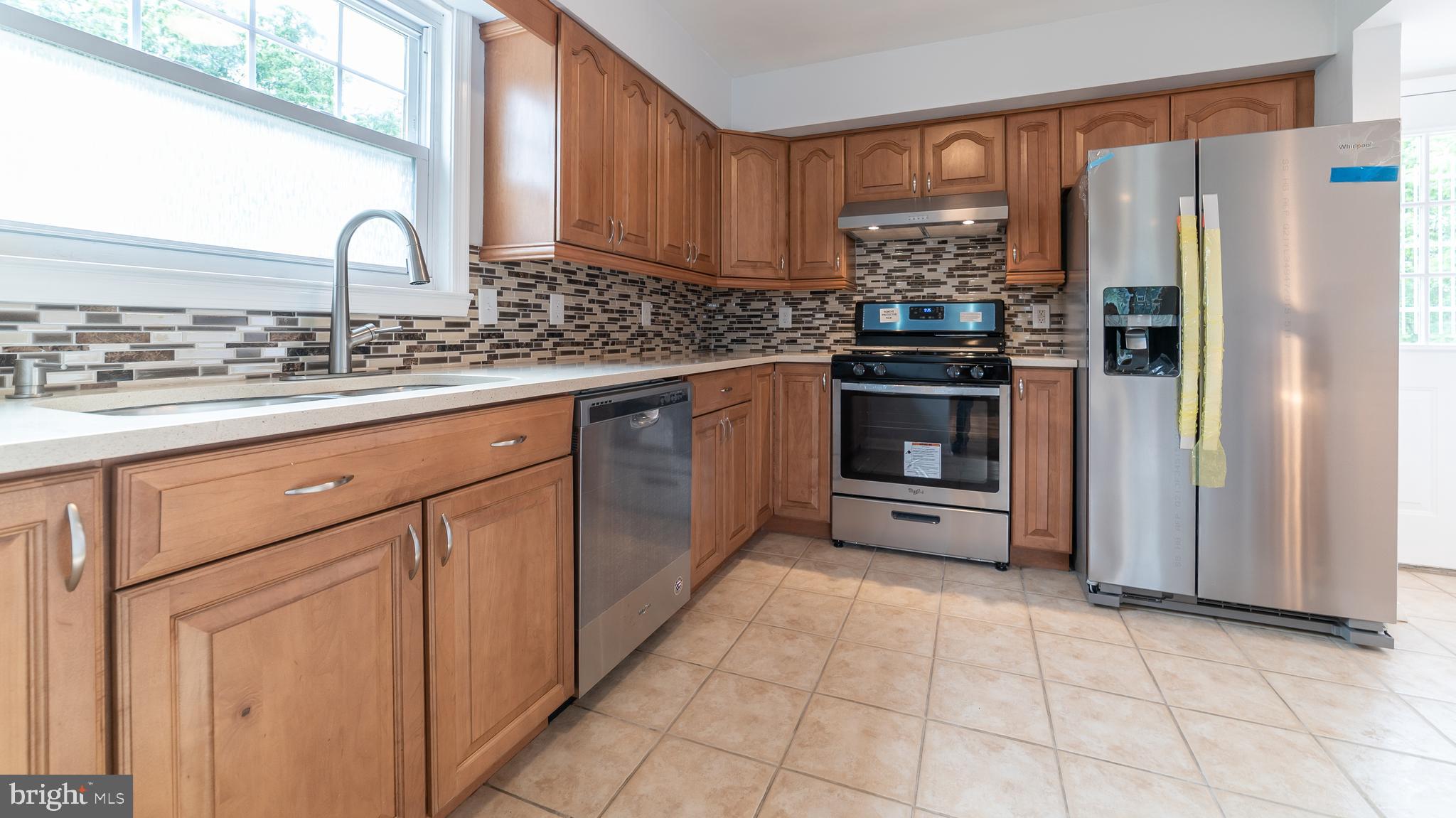 MAPLE HILL - Residential