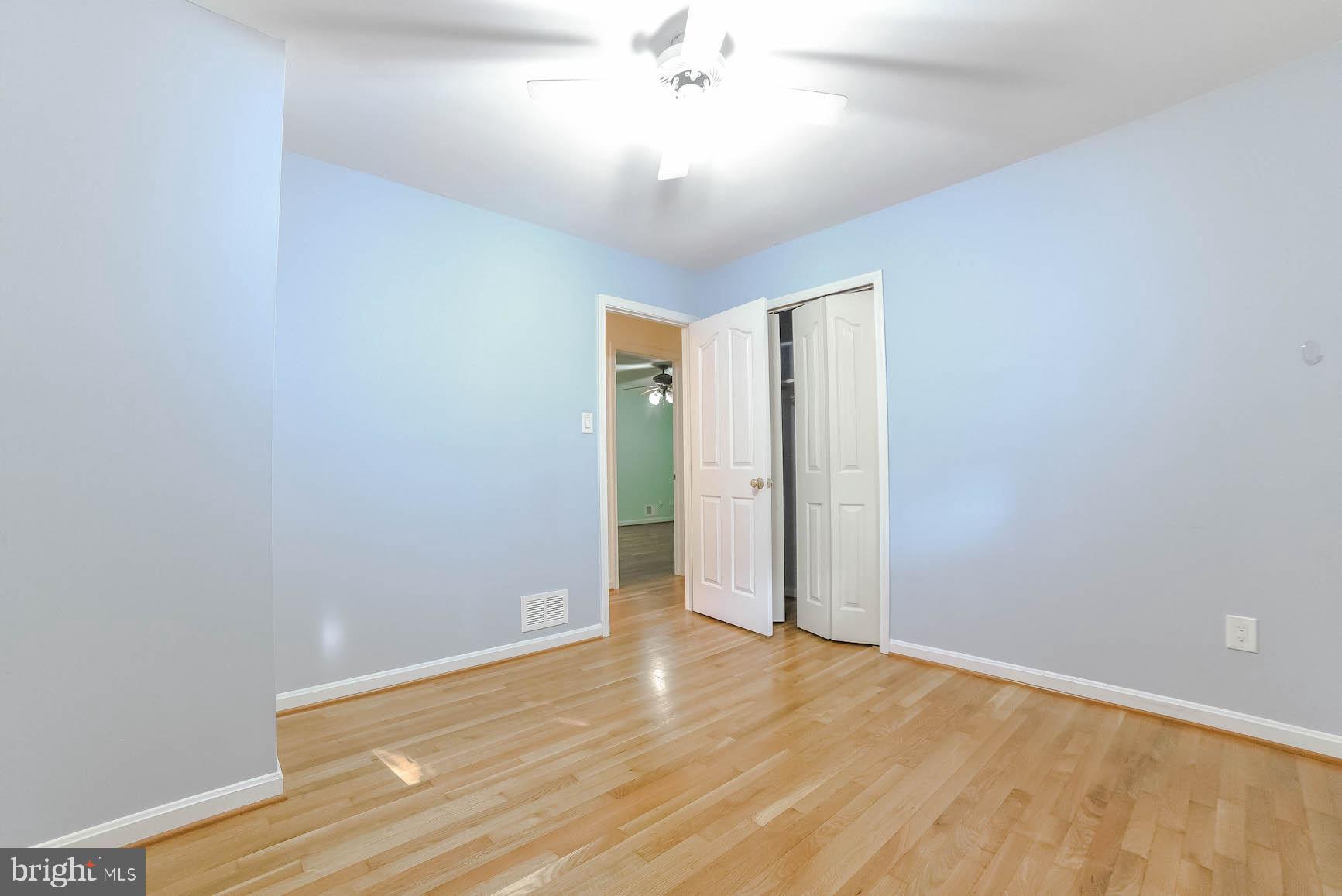 FOREST GLENN ESTATES - Residential Lease