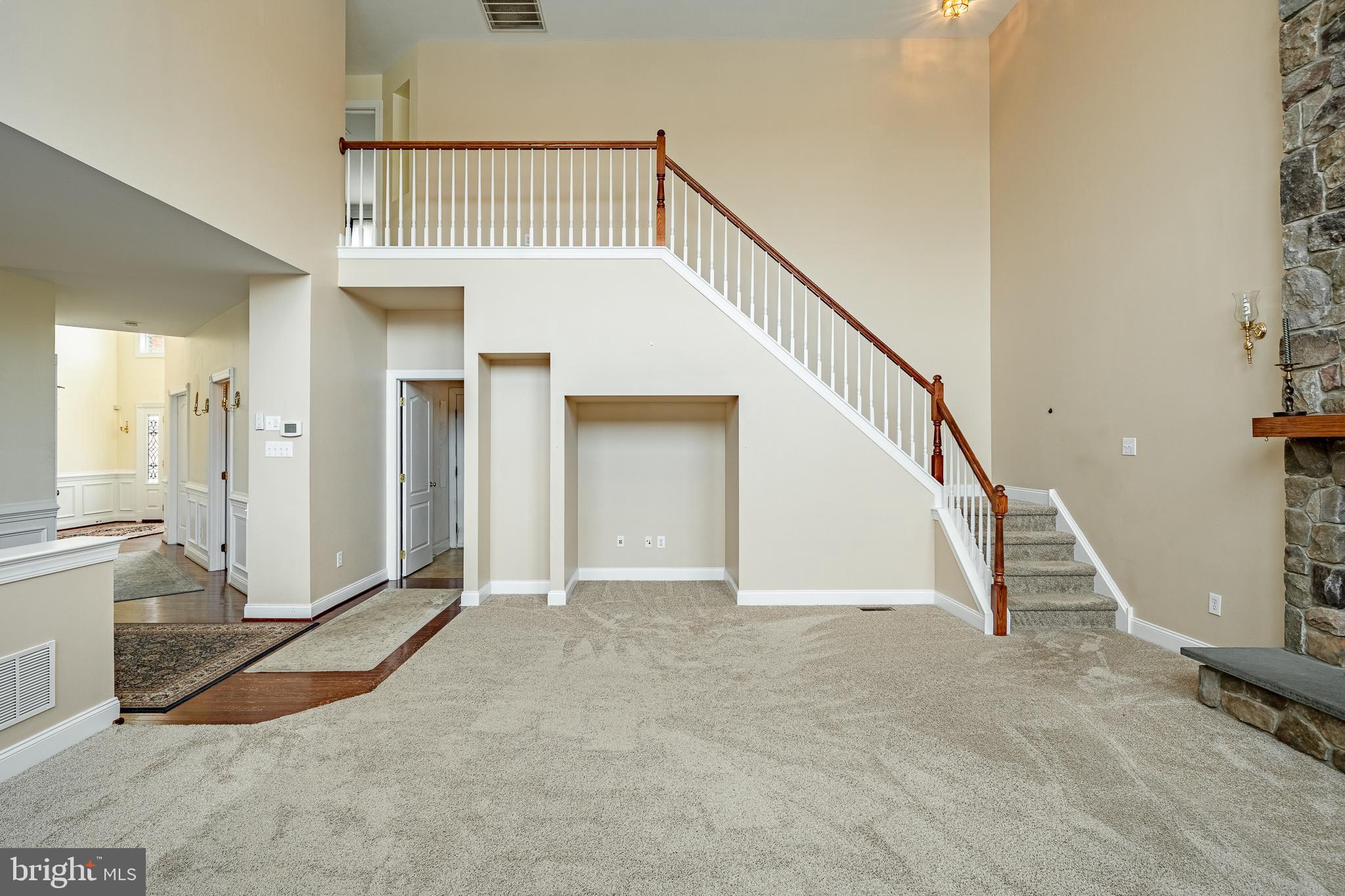 PROVIDENCE CHASE - Residential