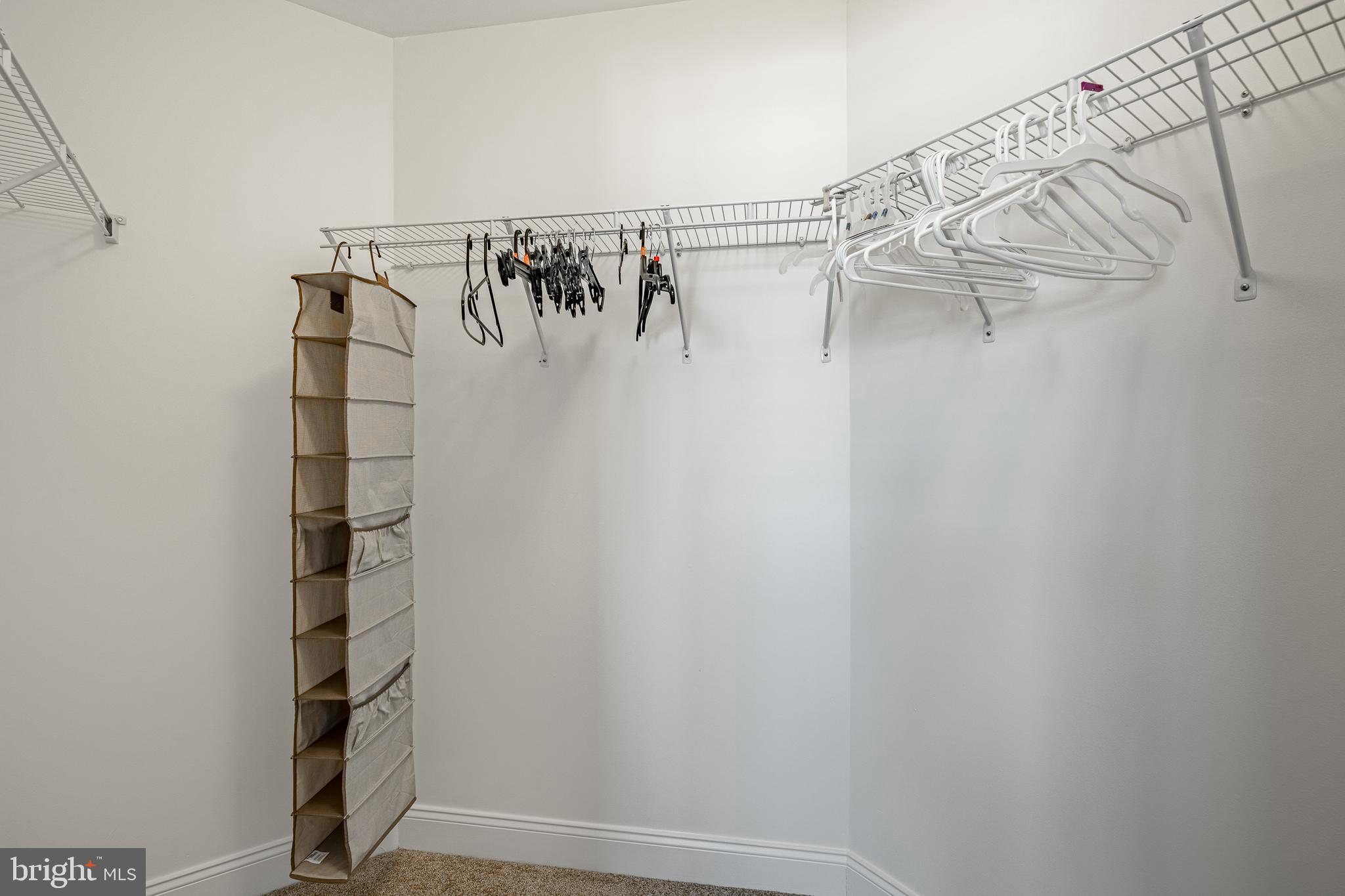 PROVIDENCE CHASE - Residential