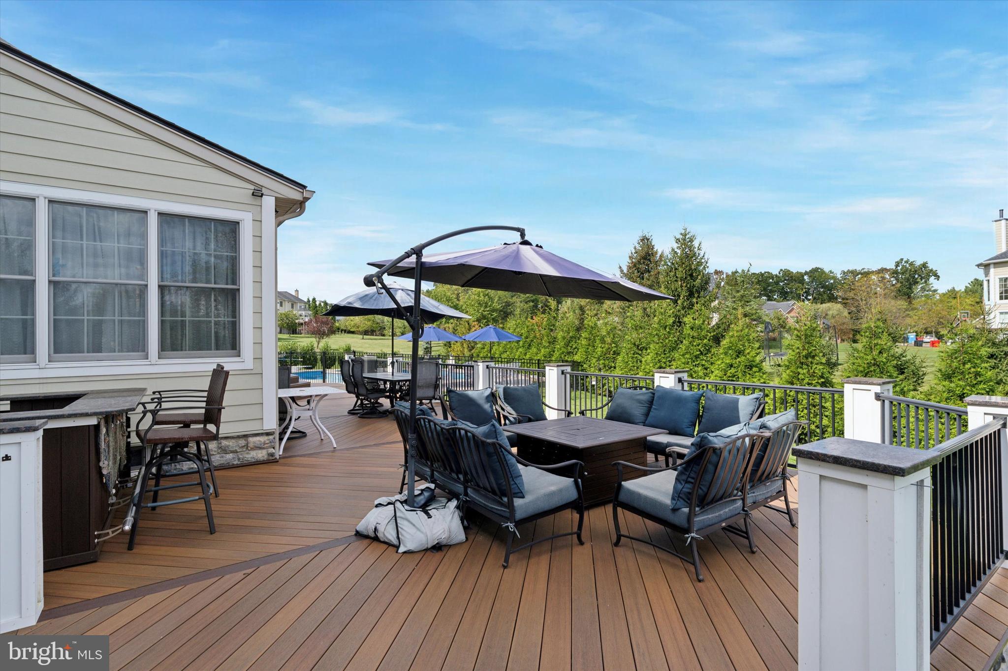 PROVIDENCE CHASE - Residential