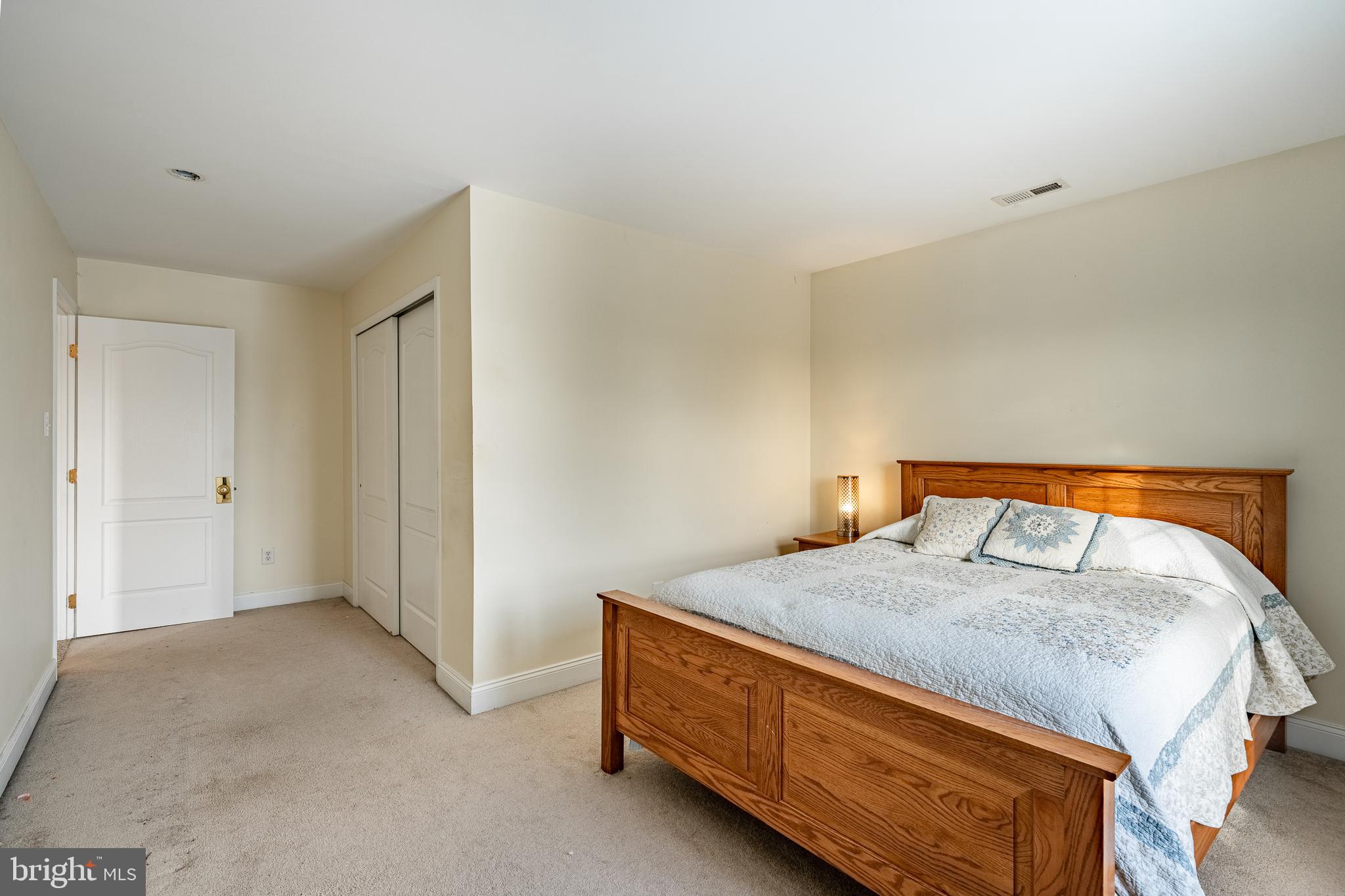 PROVIDENCE CHASE - Residential