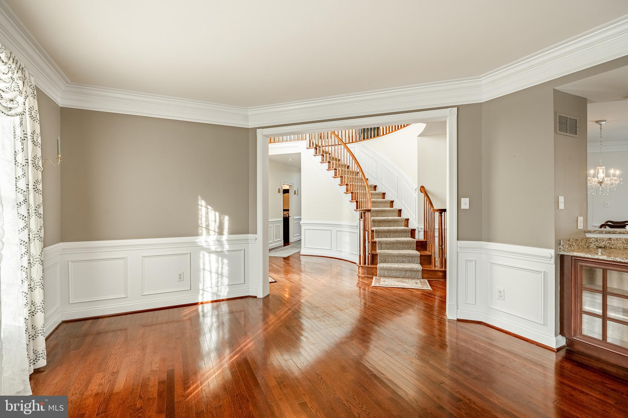 PROVIDENCE CHASE - Residential