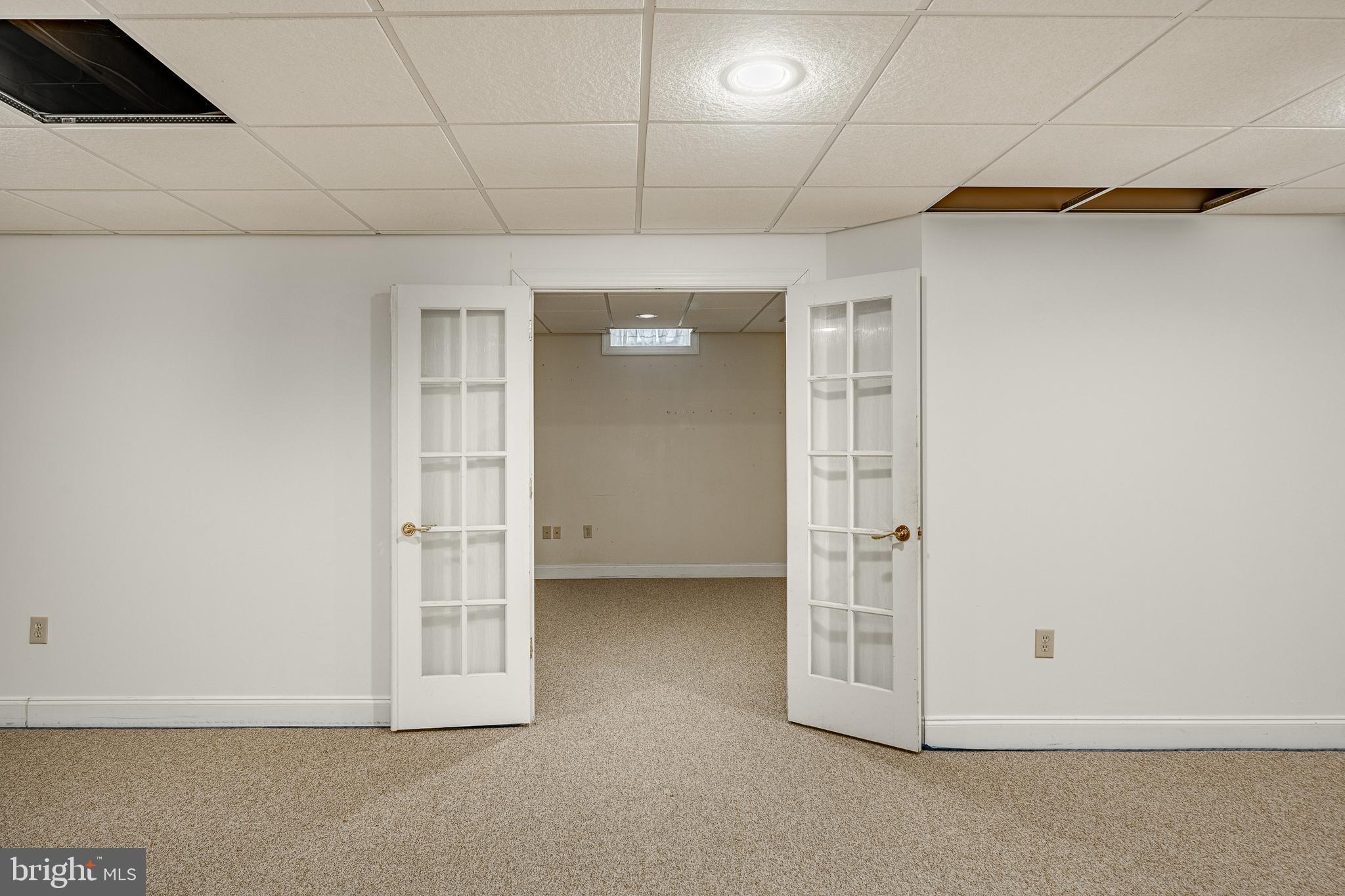 PROVIDENCE CHASE - Residential