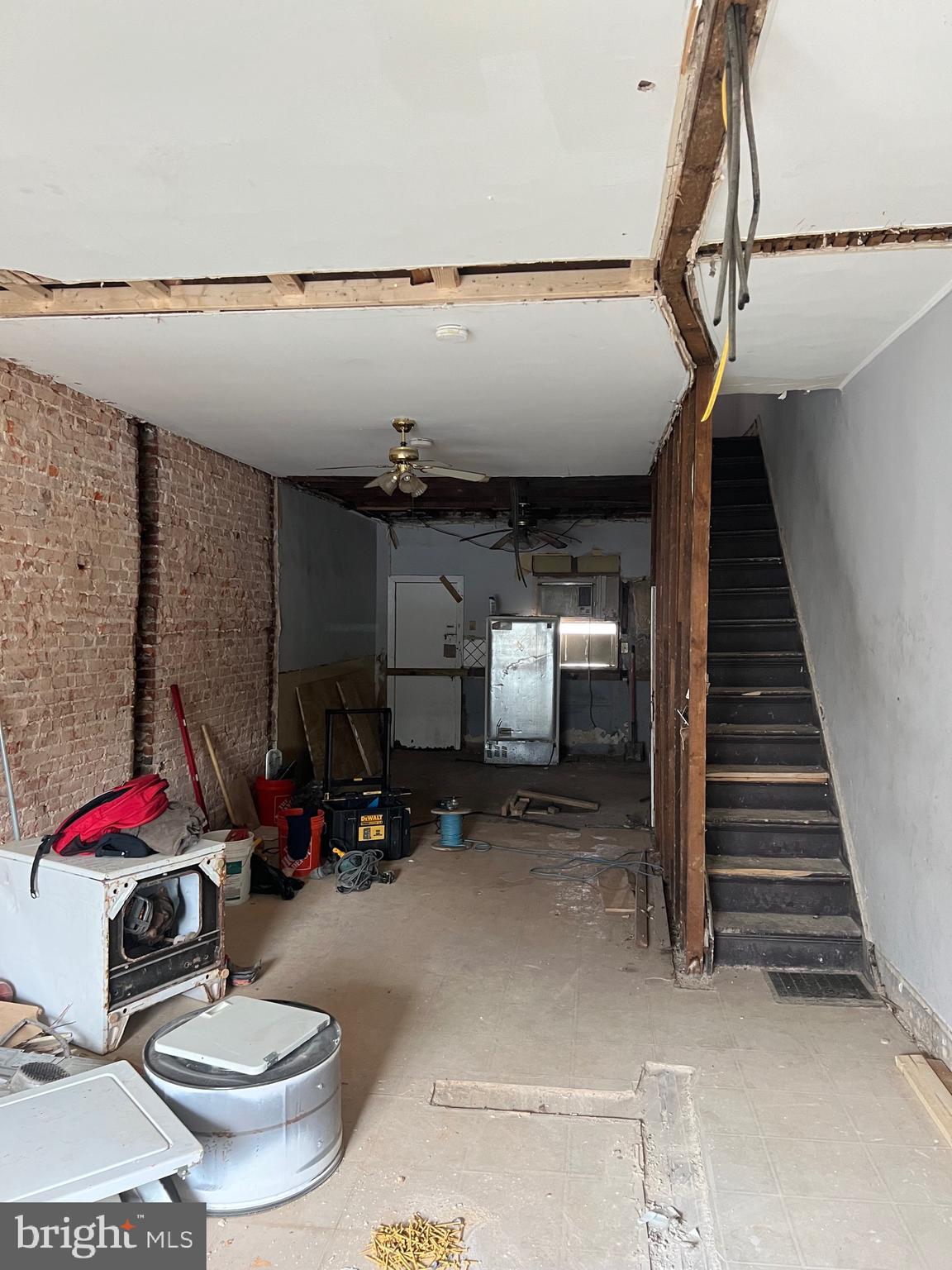 HIGHLANDTOWN - Residential