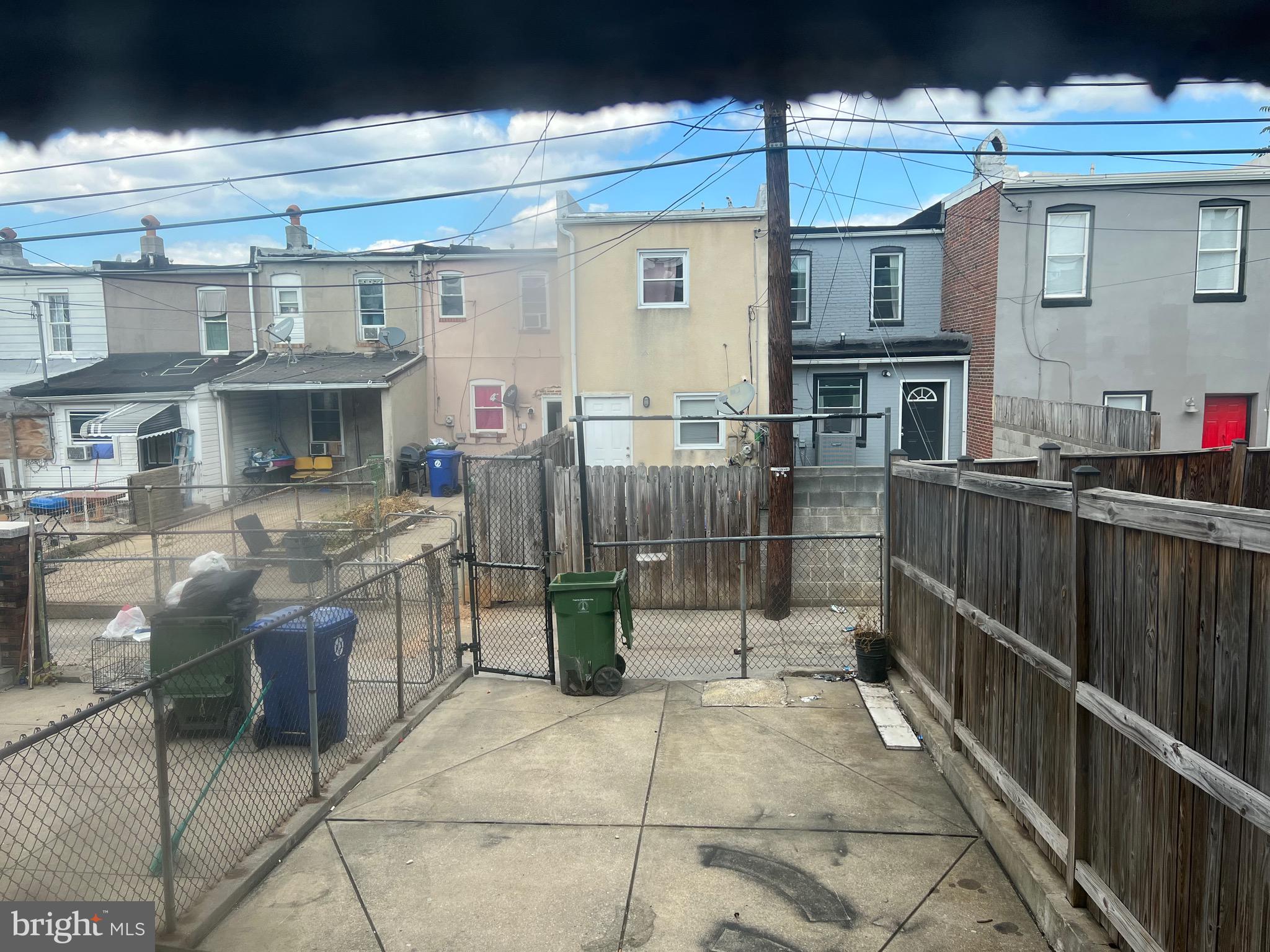 HIGHLANDTOWN - Residential