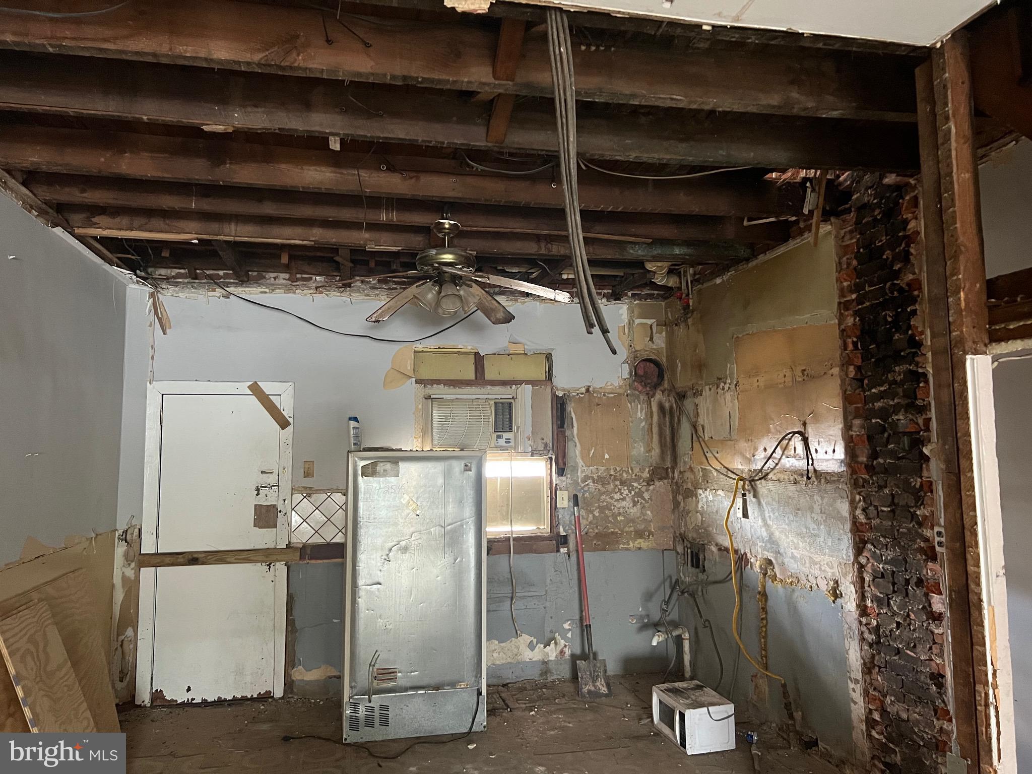 HIGHLANDTOWN - Residential