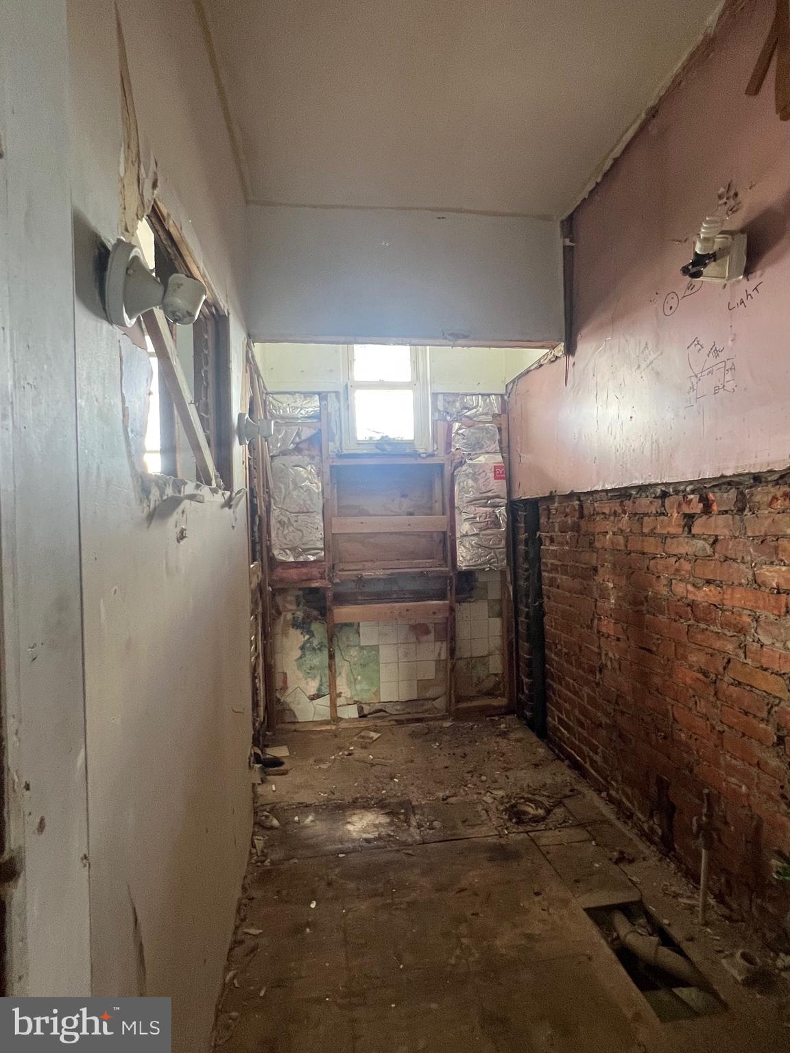 HIGHLANDTOWN - Residential