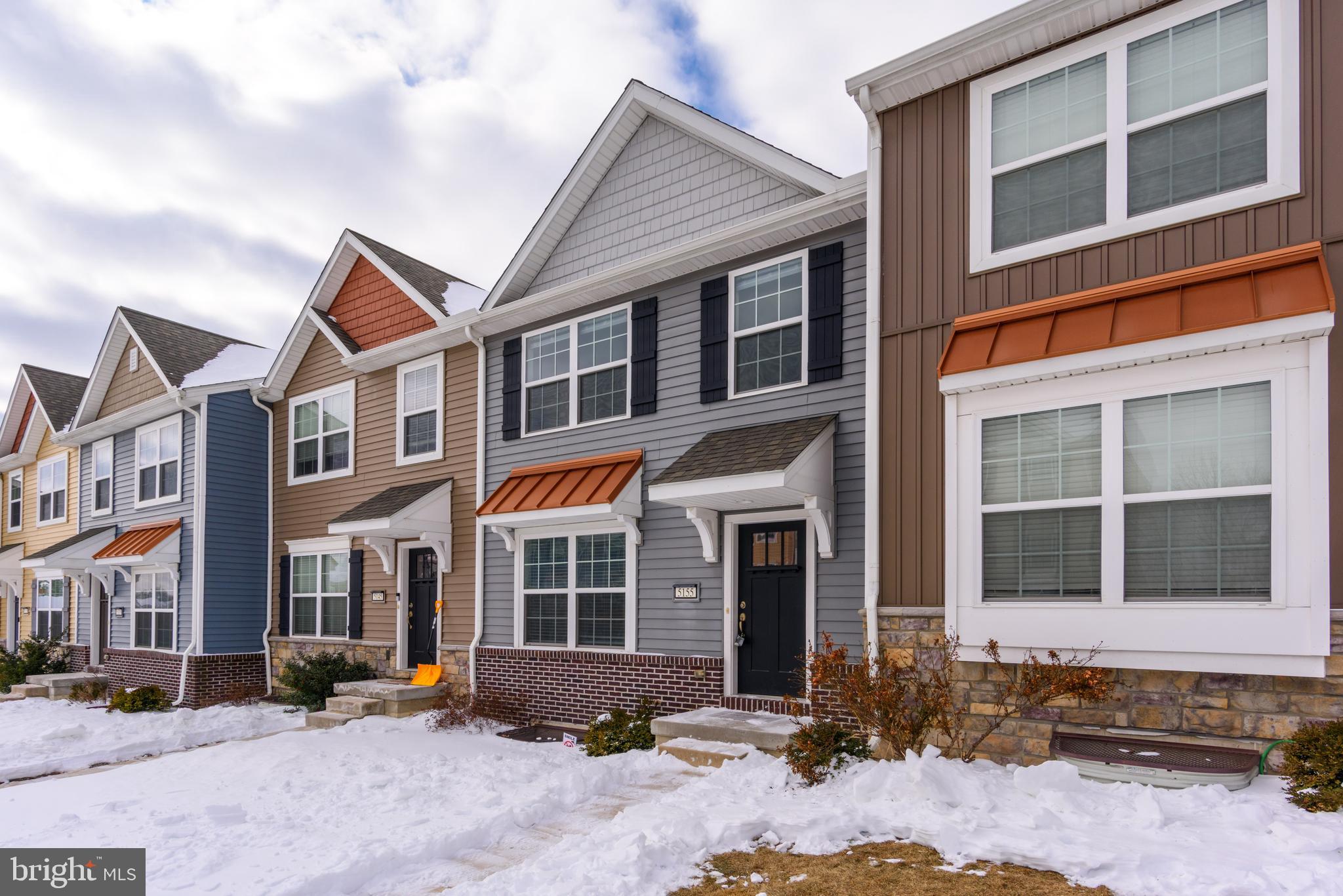 5155 LAUREL VALLEY LANE