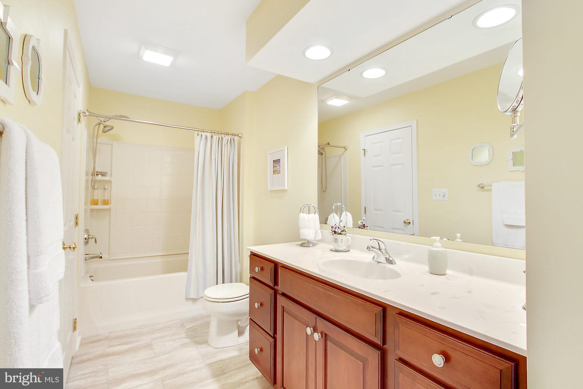 SPRINGWOOD - Residential