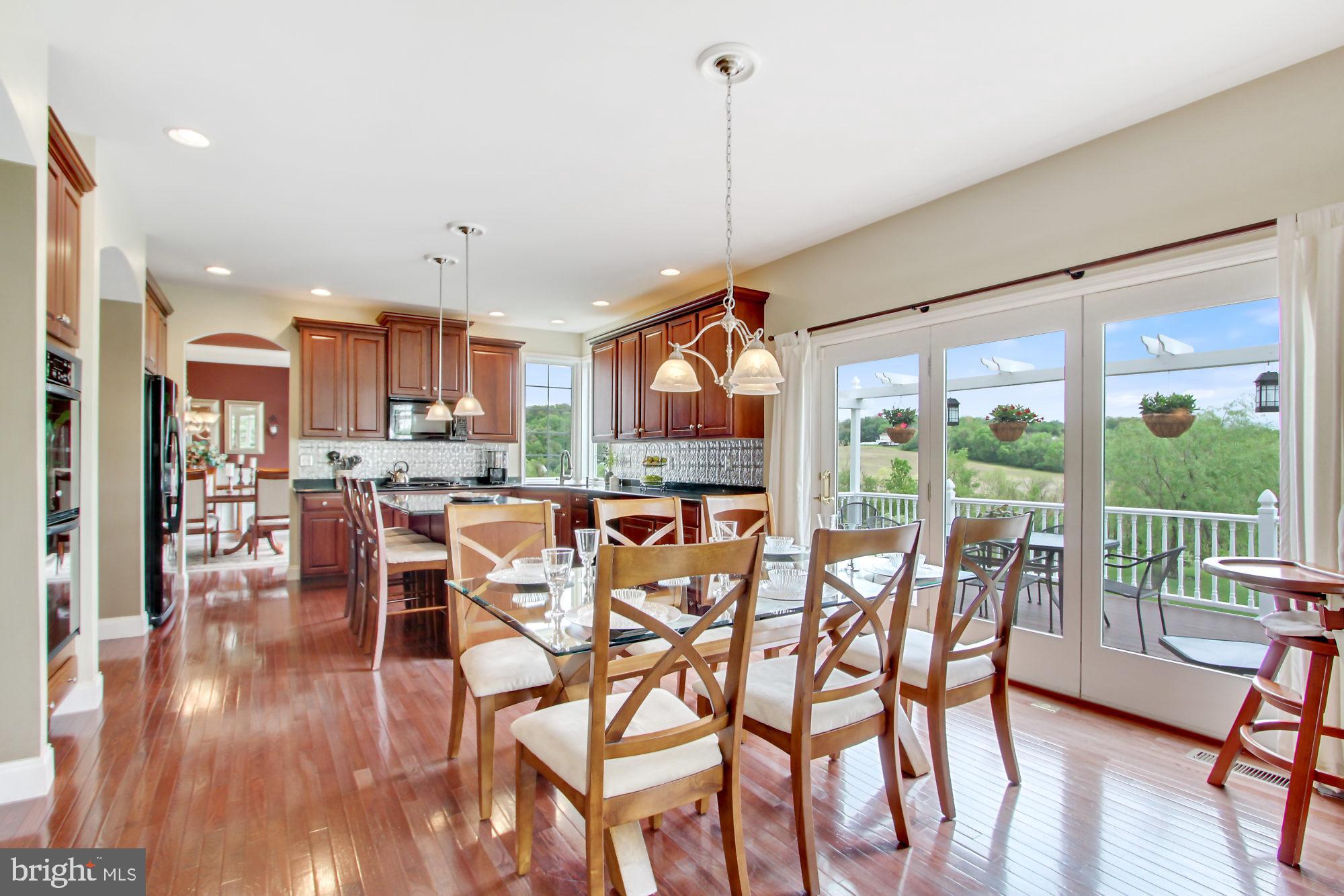 SPRINGWOOD - Residential