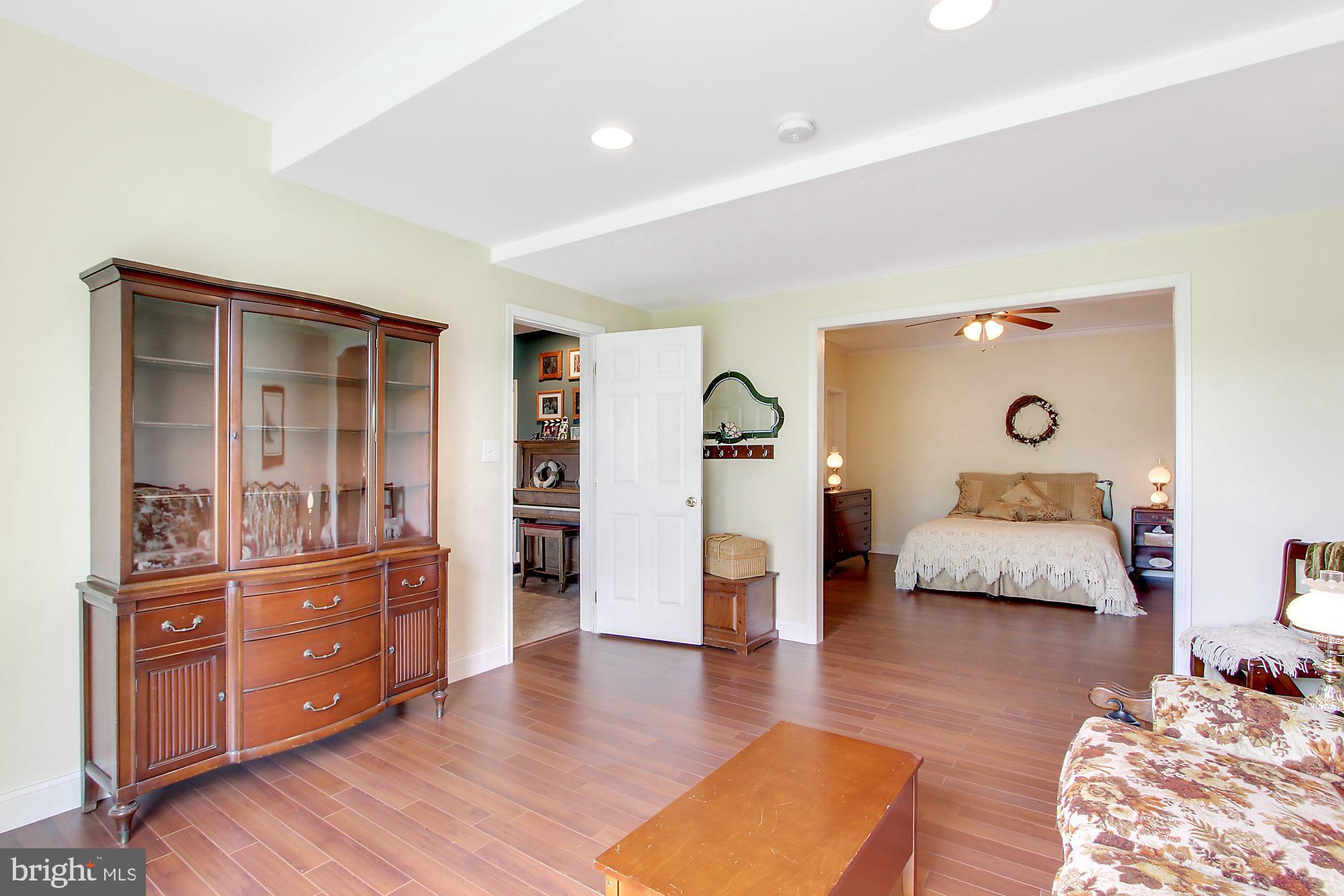 SPRINGWOOD - Residential