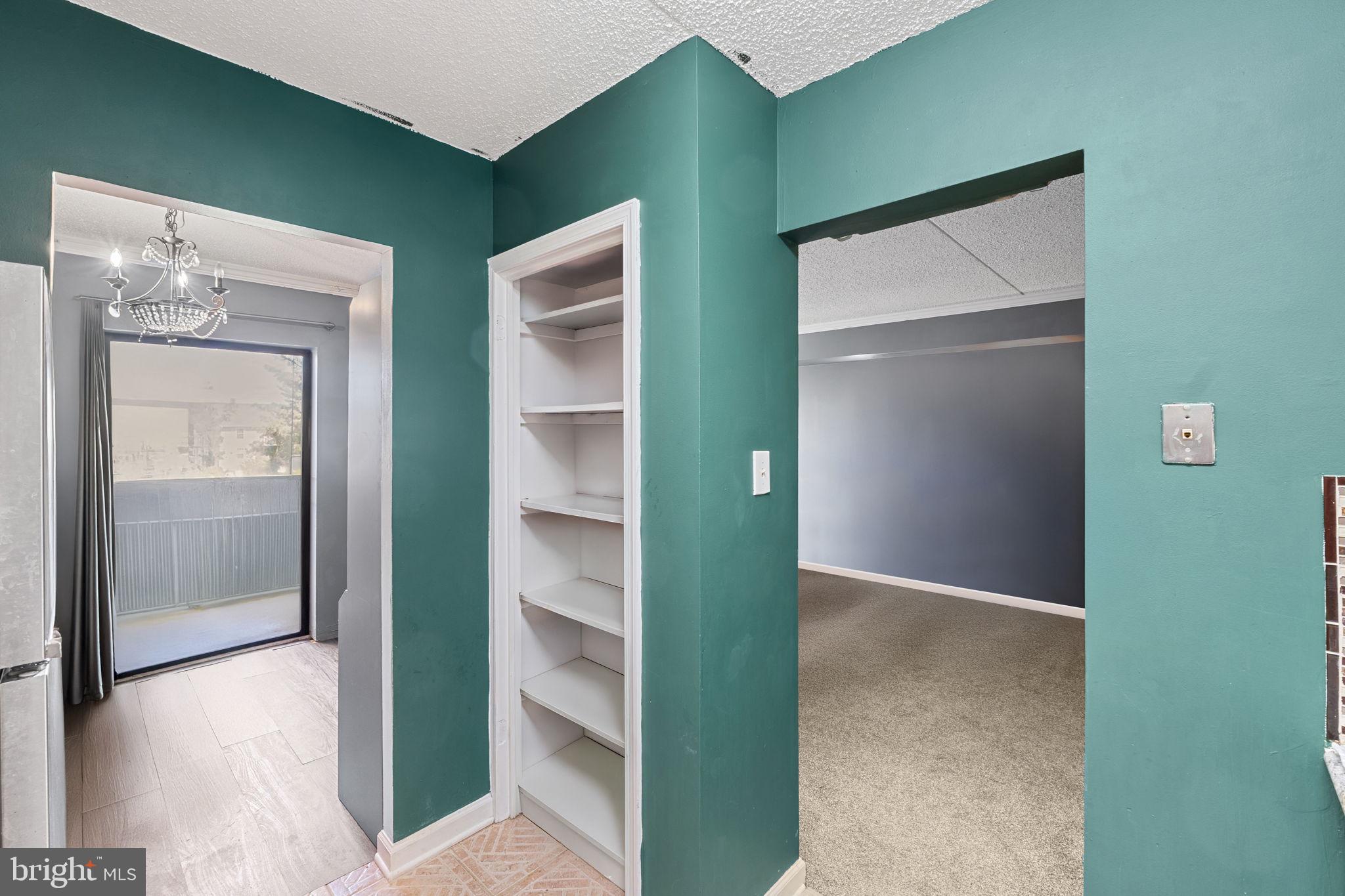 5756 VILLAGE GREEN DRIVE F 09/5756F