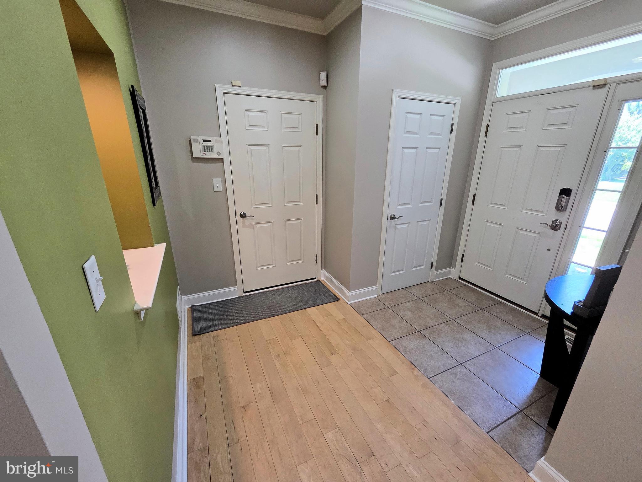 312 SQUIRE LANE