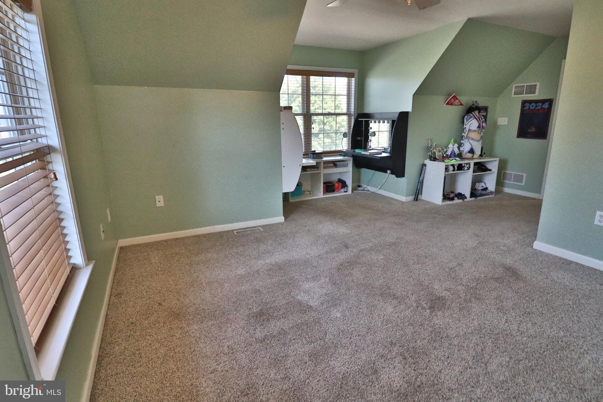 PENNS CROSSING - Residential