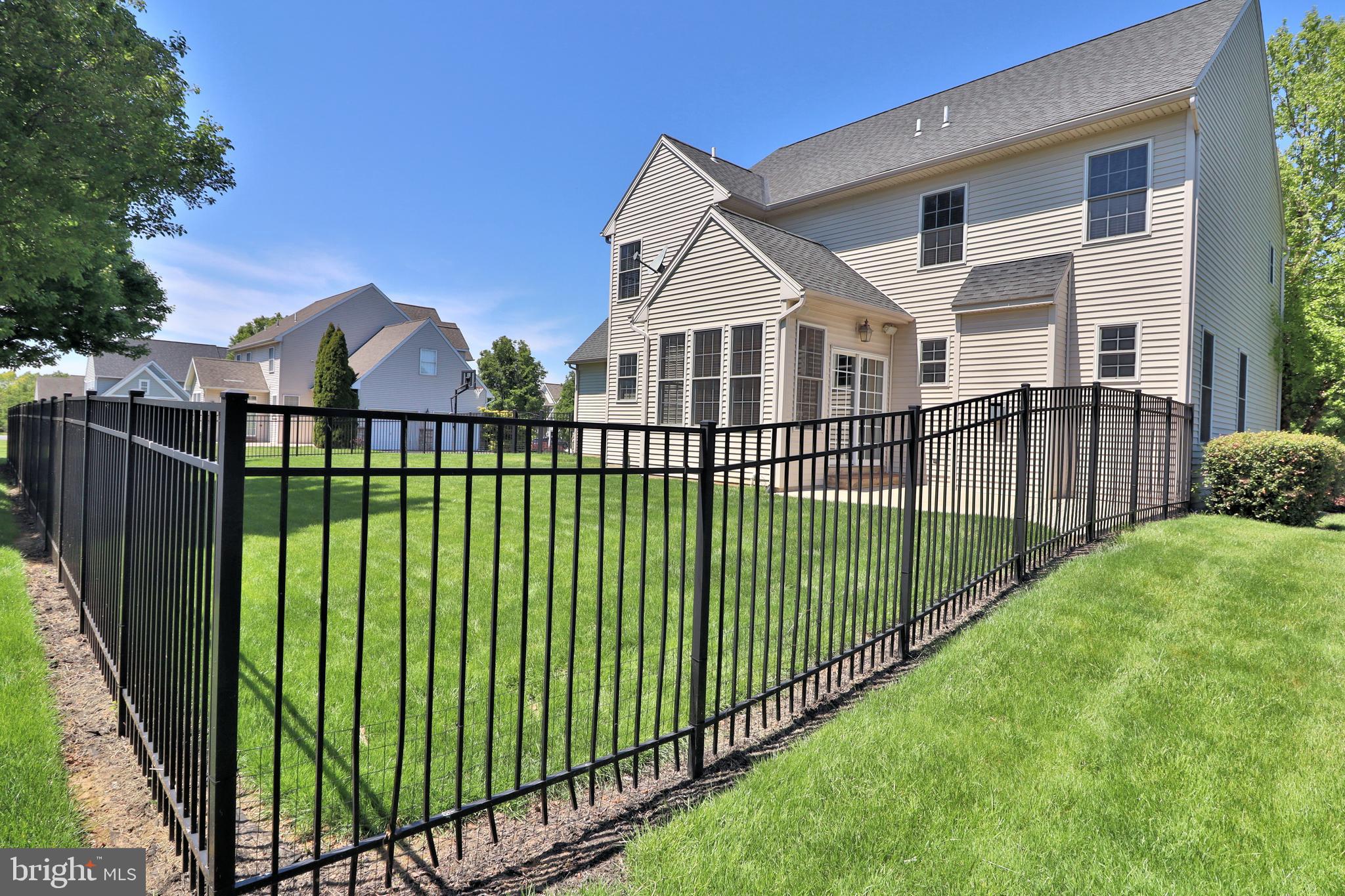 PENNS CROSSING - Residential
