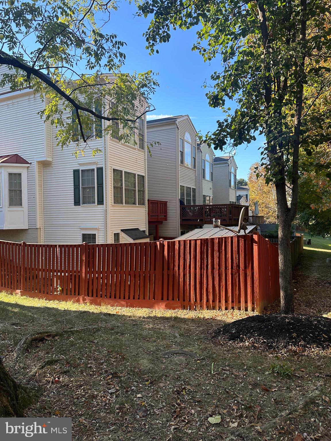 WORTHINGTON WOODS - Residential Lease