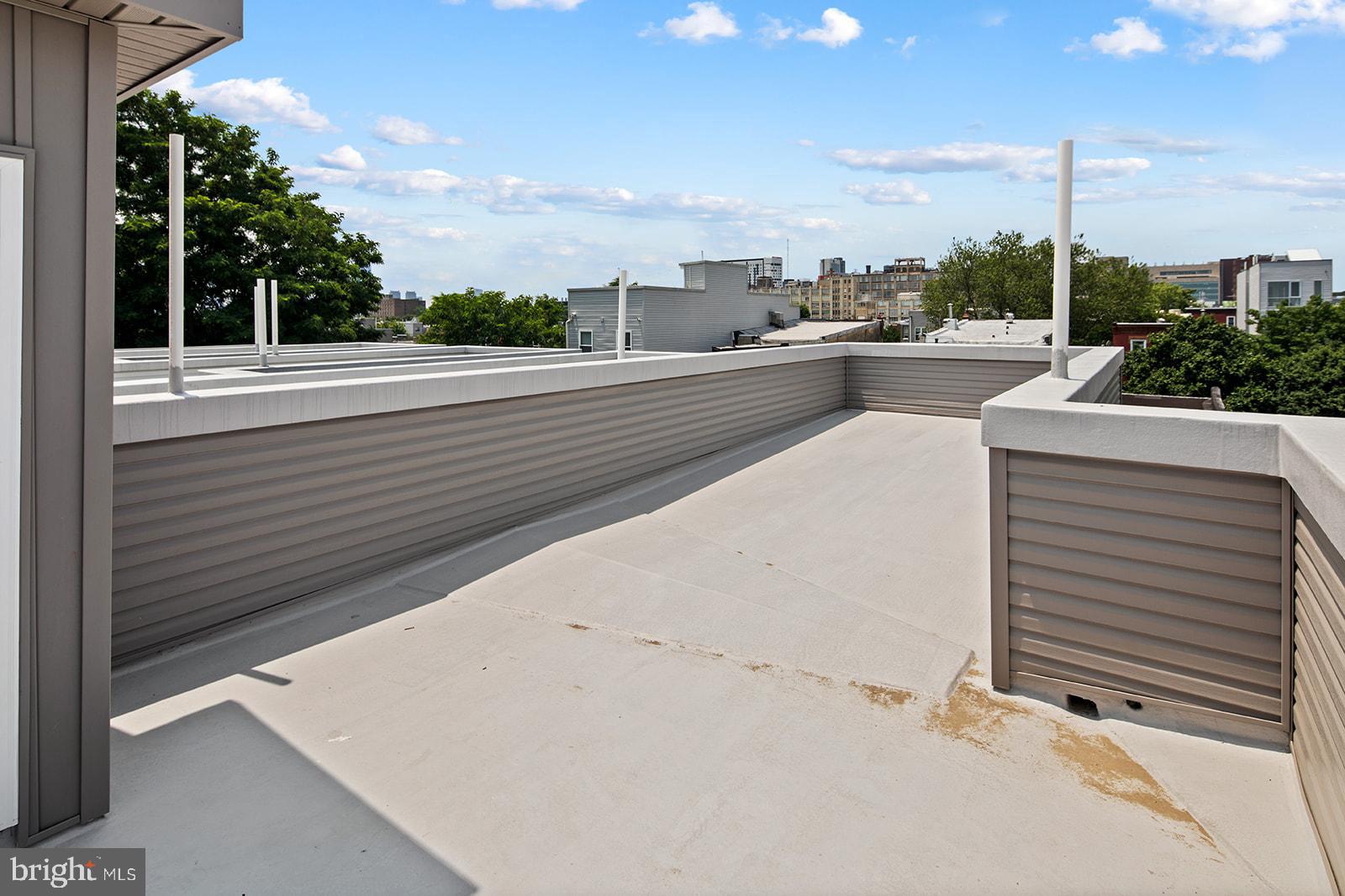 OLDE KENSINGTON - Residential