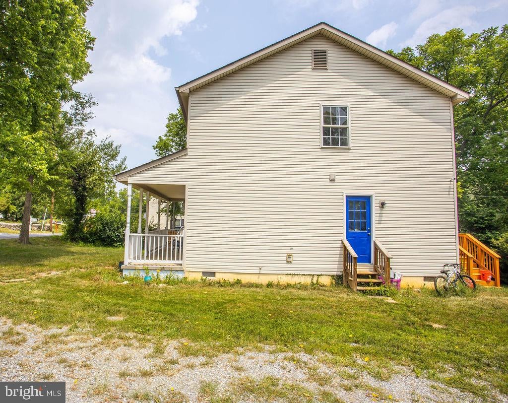 8 WHITING AVENUE